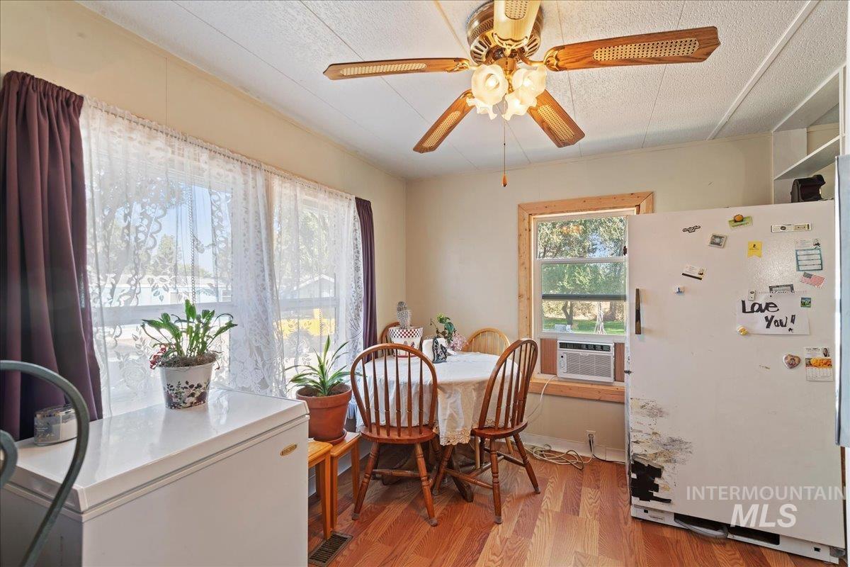 15881 Purple Sage Rd, Caldwell, Idaho 83607, 3 Bedrooms, 2 Bathrooms, Residential For Sale, Price $140,000,MLS 98962920