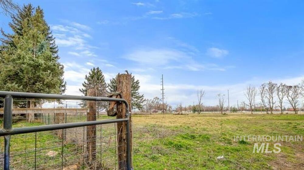 22387 Blessinger Rd, Star, Idaho 83669, Residential Income For Sale, Price $1,350,000,MLS 98962932