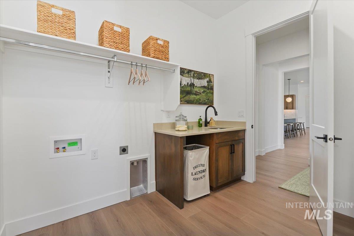 10448 W Shumard Drive, Star, Idaho 83669-000, 4 Bedrooms, 3 Bathrooms, Residential For Sale, Price $824,900,MLS 98962942