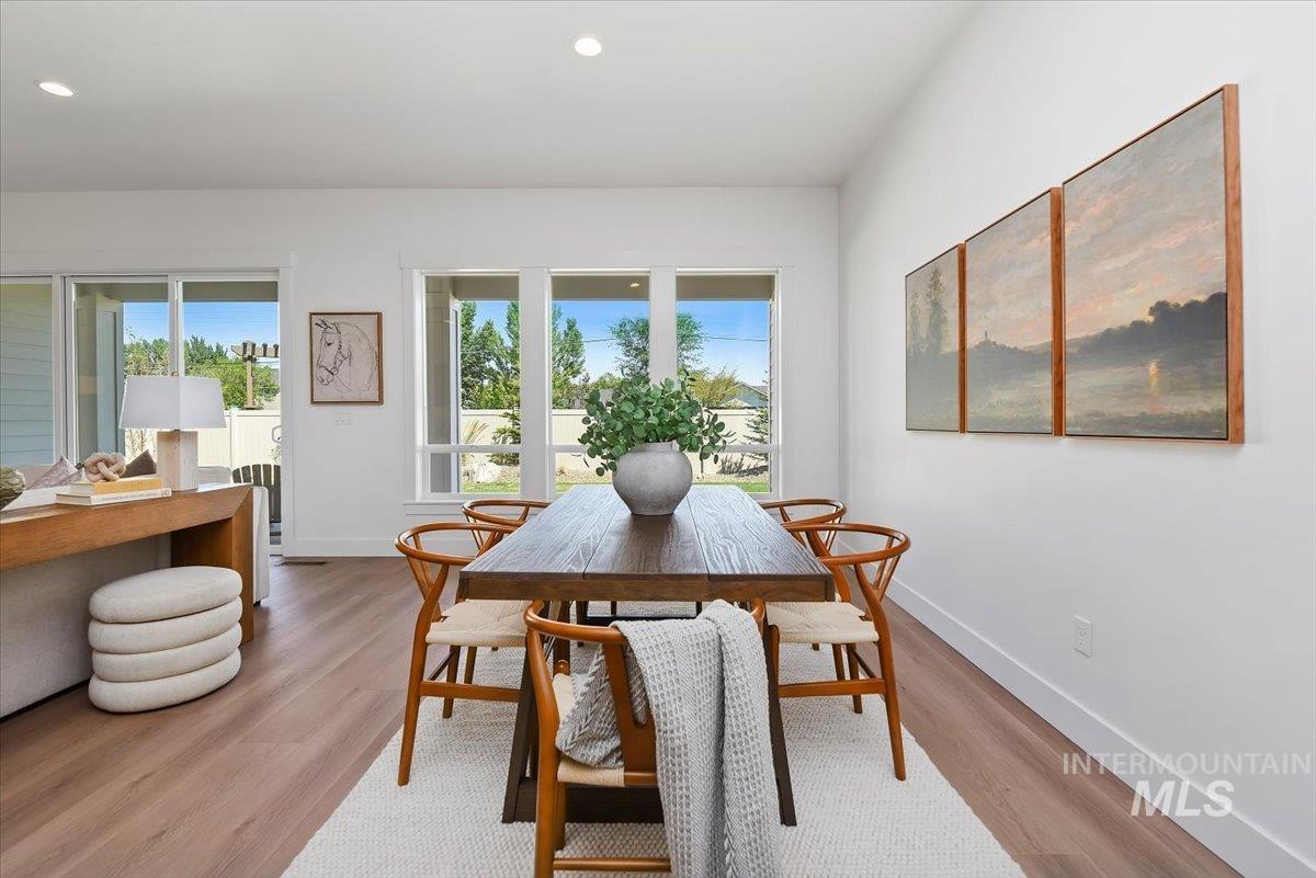 10448 W Shumard Drive, Star, Idaho 83669-000, 4 Bedrooms, 3 Bathrooms, Residential For Sale, Price $824,900,MLS 98962942