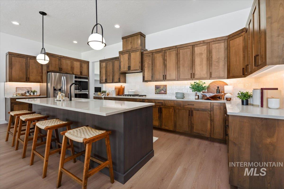 10448 W Shumard Drive, Star, Idaho 83669-000, 4 Bedrooms, 3 Bathrooms, Residential For Sale, Price $824,900,MLS 98962942