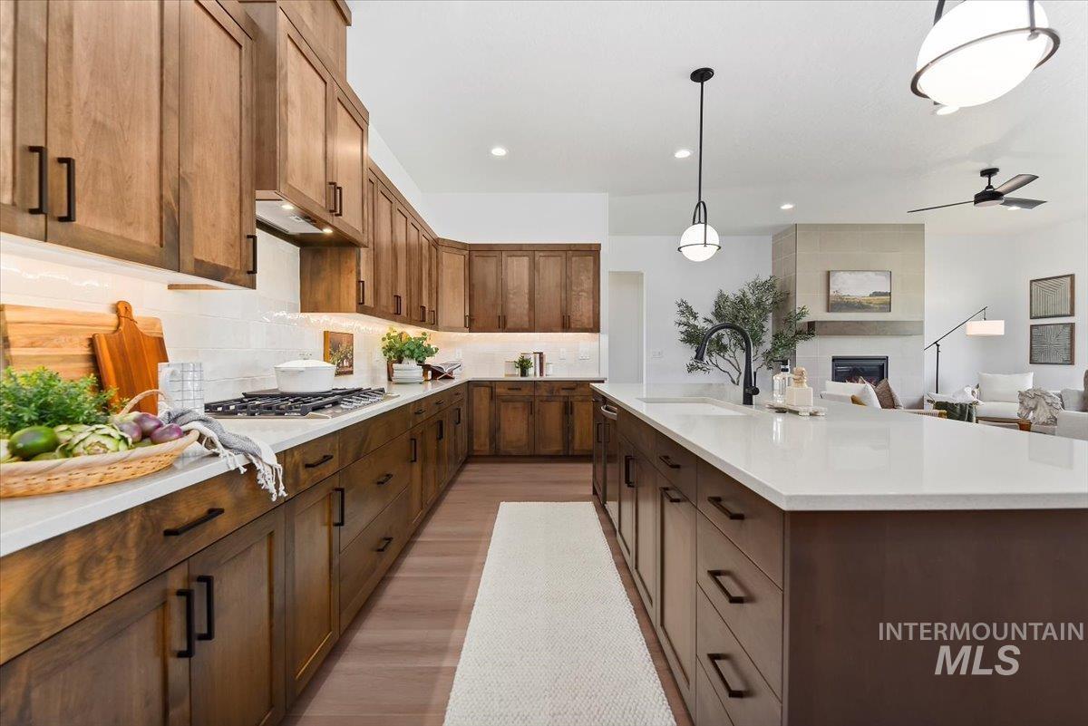 10448 W Shumard Drive, Star, Idaho 83669-000, 4 Bedrooms, 3 Bathrooms, Residential For Sale, Price $824,900,MLS 98962942