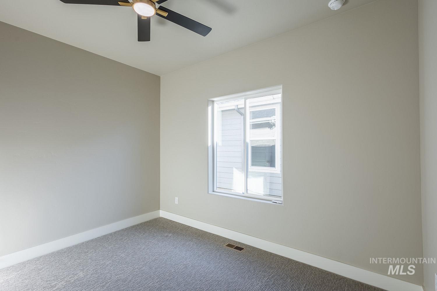 1692 Sandbar Rd, Emmett, Idaho 83617, 3 Bedrooms, 2 Bathrooms, Residential For Sale, Price $499,750,MLS 98962945