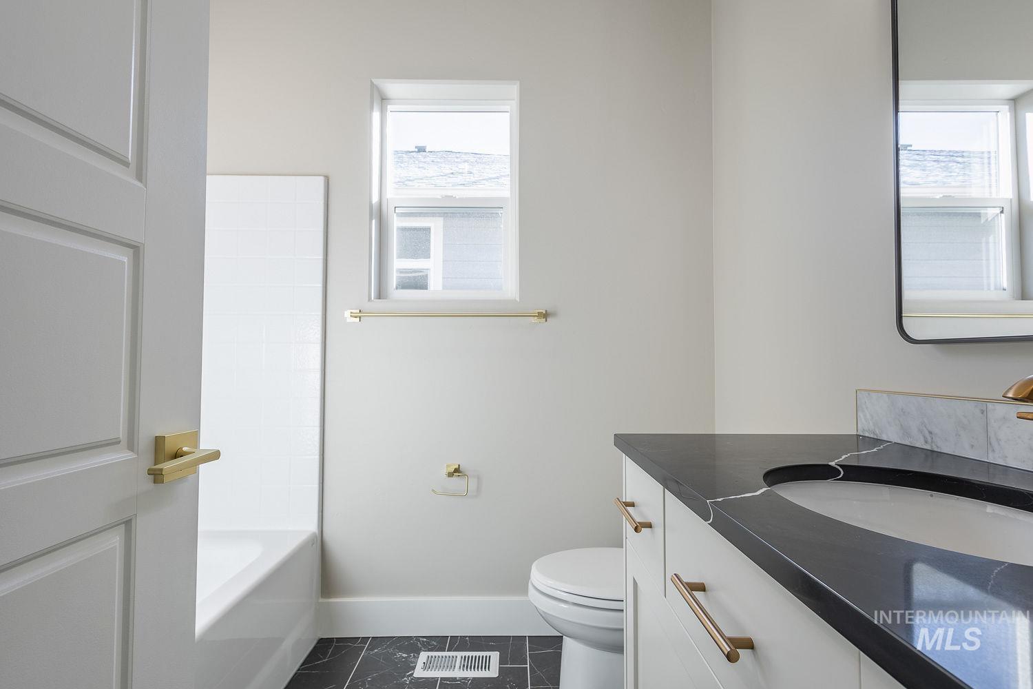 1692 Sandbar Rd, Emmett, Idaho 83617, 3 Bedrooms, 2 Bathrooms, Residential For Sale, Price $499,750,MLS 98962945