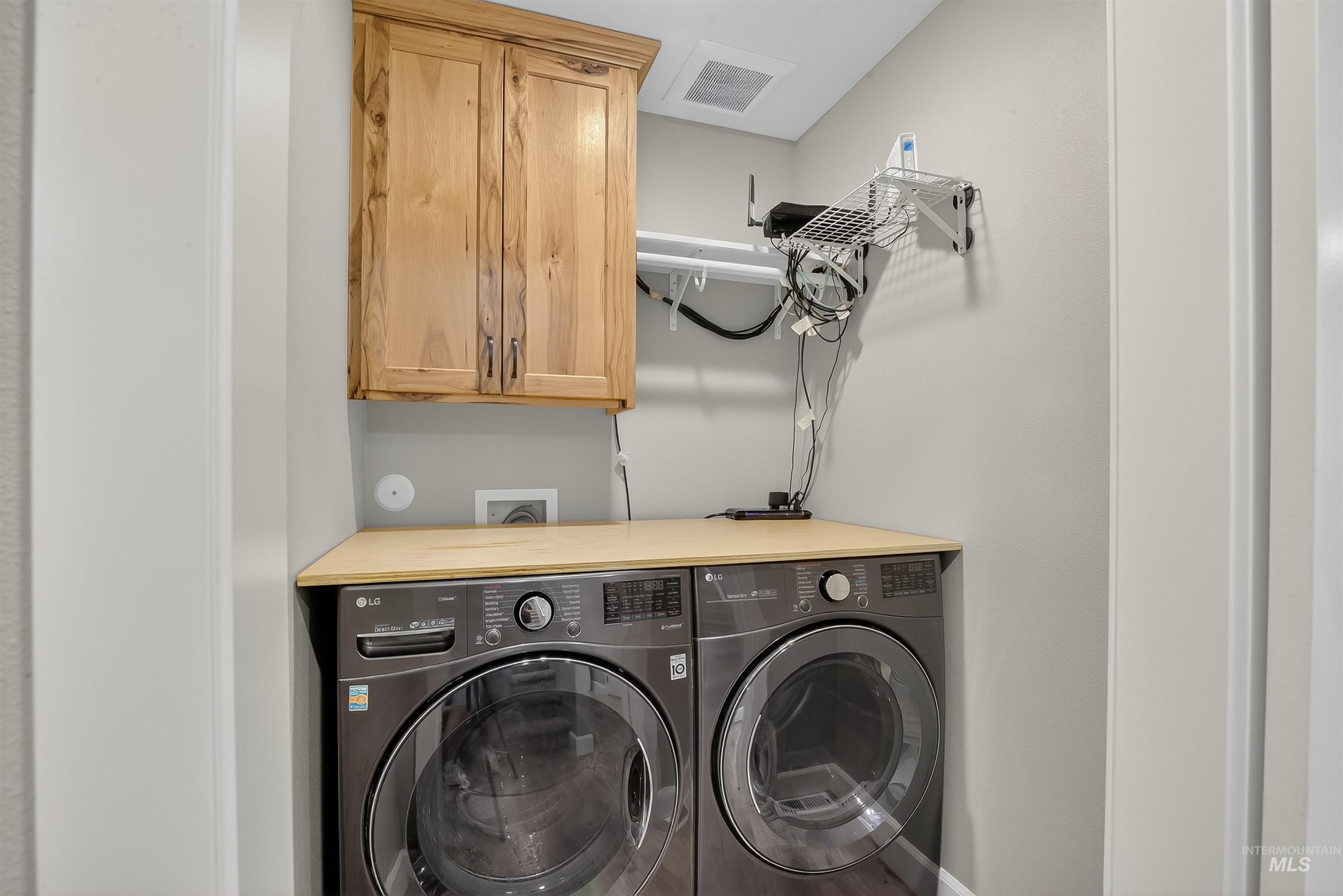 1722 Appaloosa Drive, Lewiston, Idaho 83501, 3 Bedrooms, 2 Bathrooms, Residential For Sale, Price $529,000,MLS 98962960