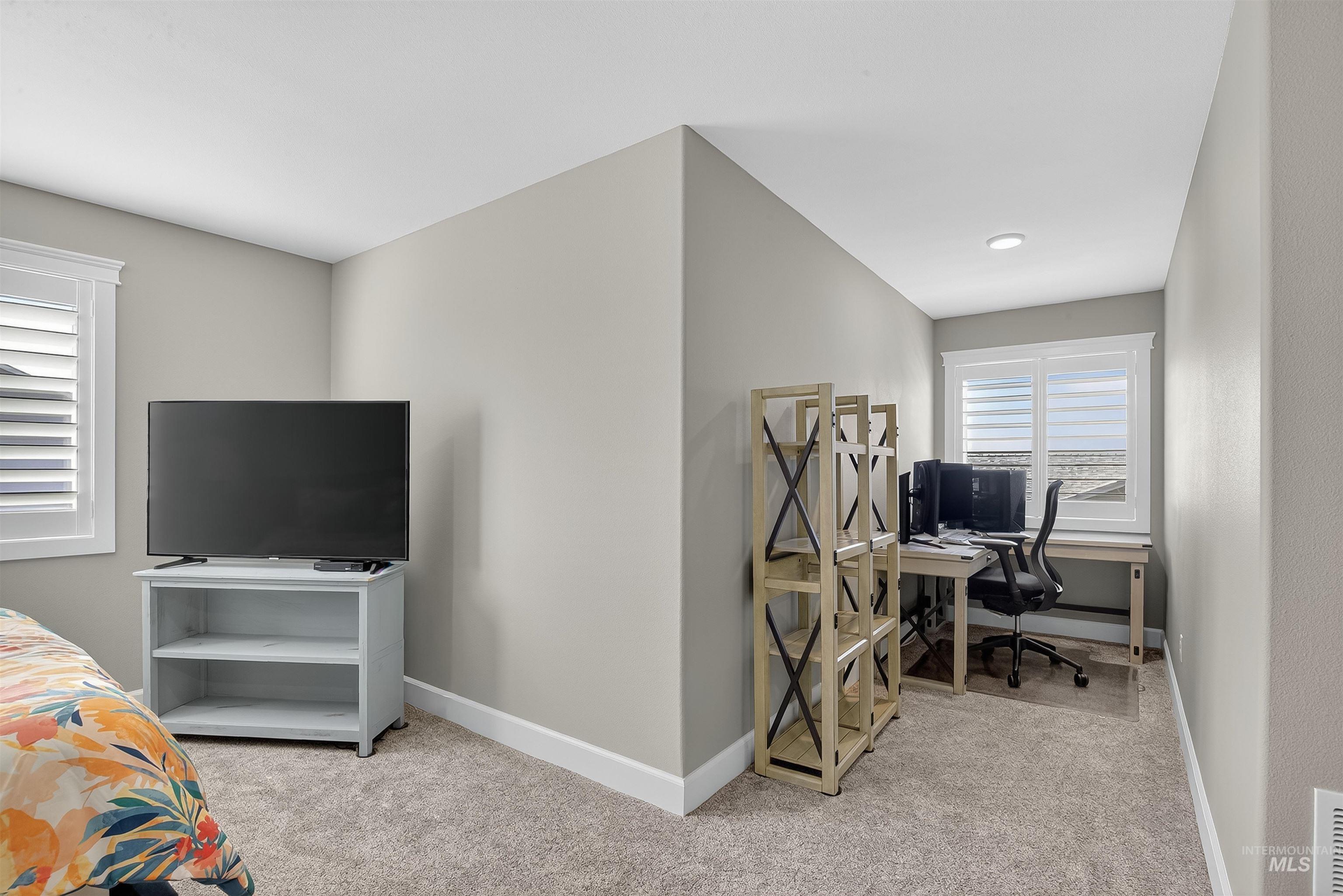 1722 Appaloosa Drive, Lewiston, Idaho 83501, 3 Bedrooms, 2 Bathrooms, Residential For Sale, Price $529,000,MLS 98962960