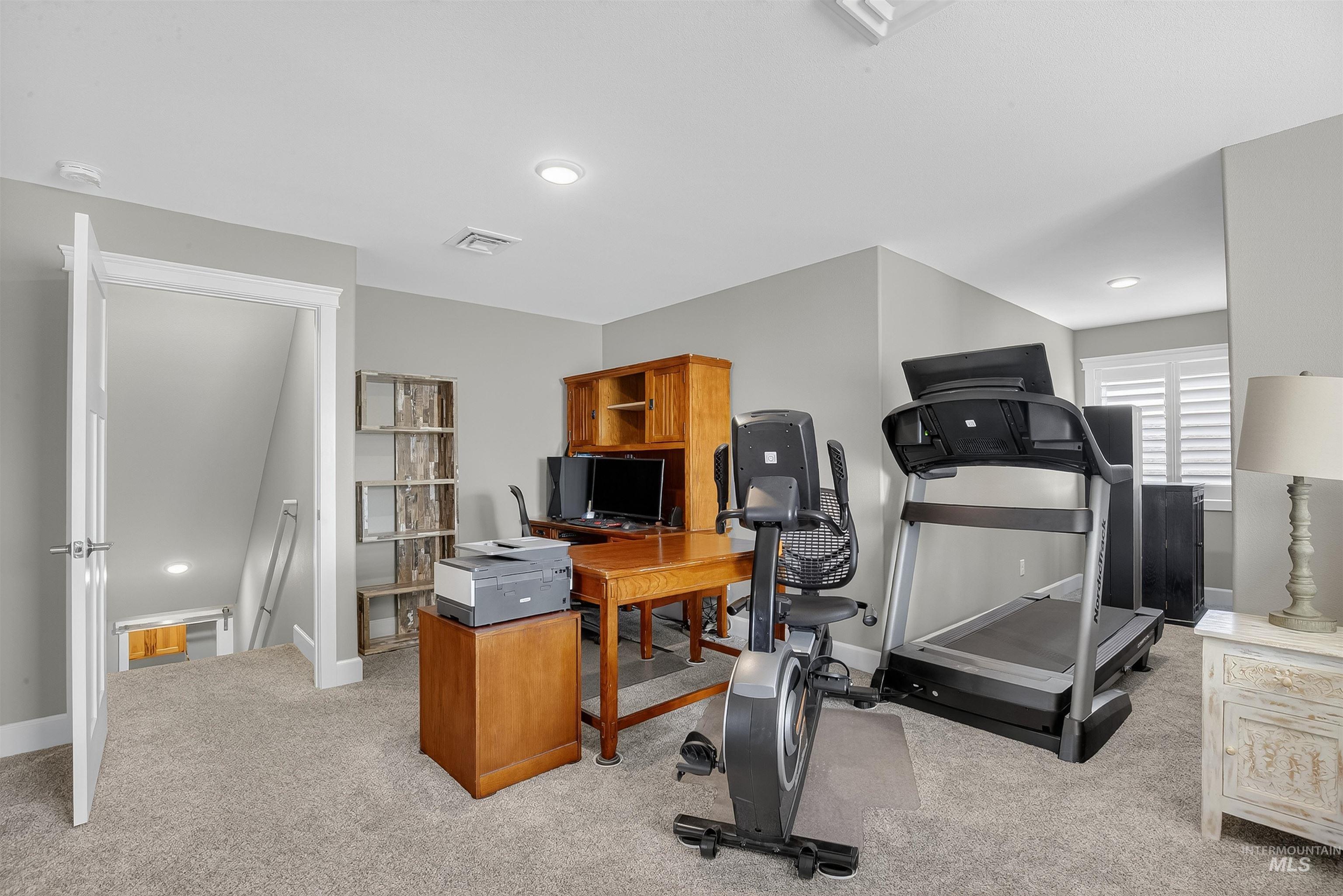 1722 Appaloosa Drive, Lewiston, Idaho 83501, 3 Bedrooms, 2 Bathrooms, Residential For Sale, Price $529,000,MLS 98962960