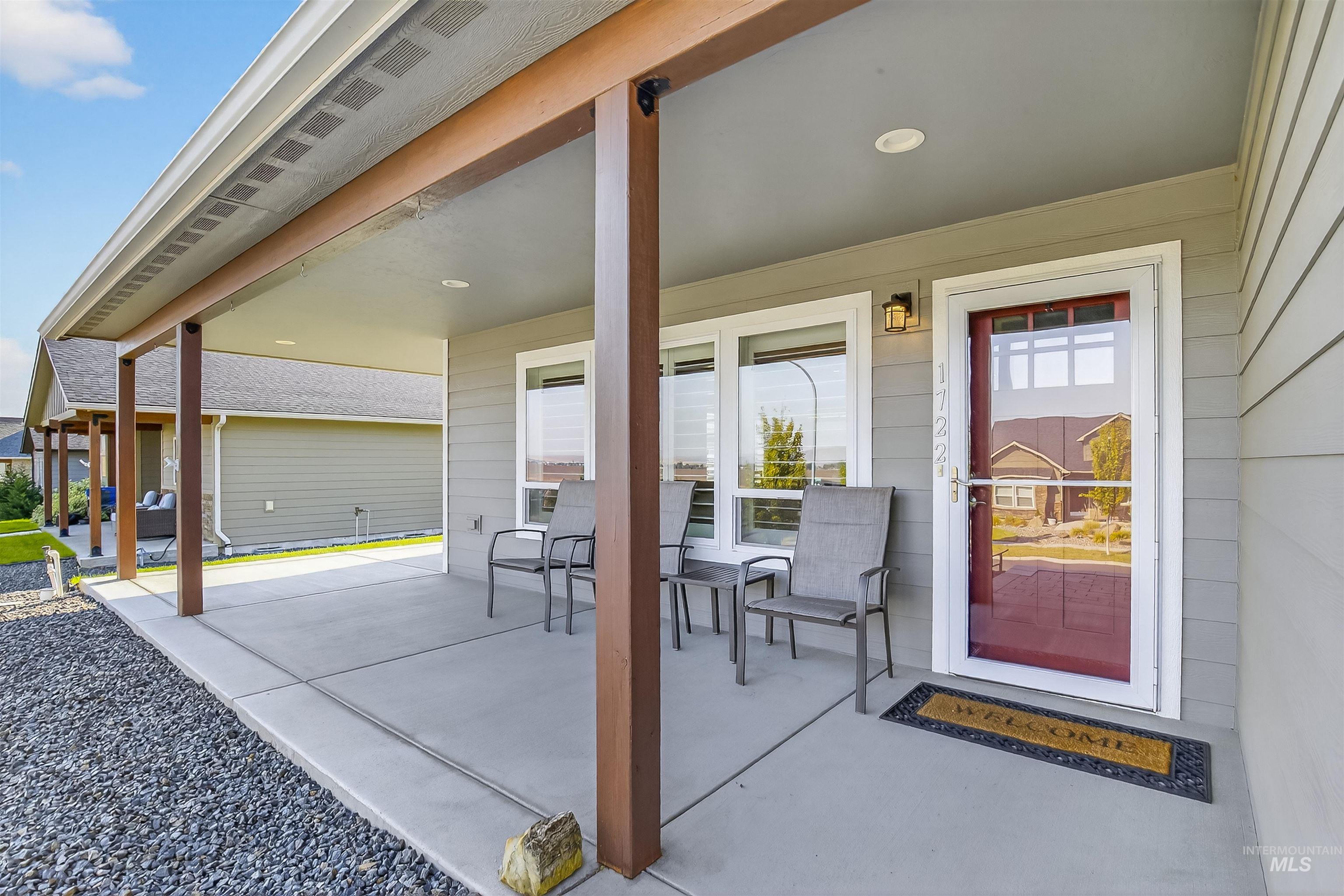 1722 Appaloosa Drive, Lewiston, Idaho 83501, 3 Bedrooms, 2 Bathrooms, Residential For Sale, Price $529,000,MLS 98962960