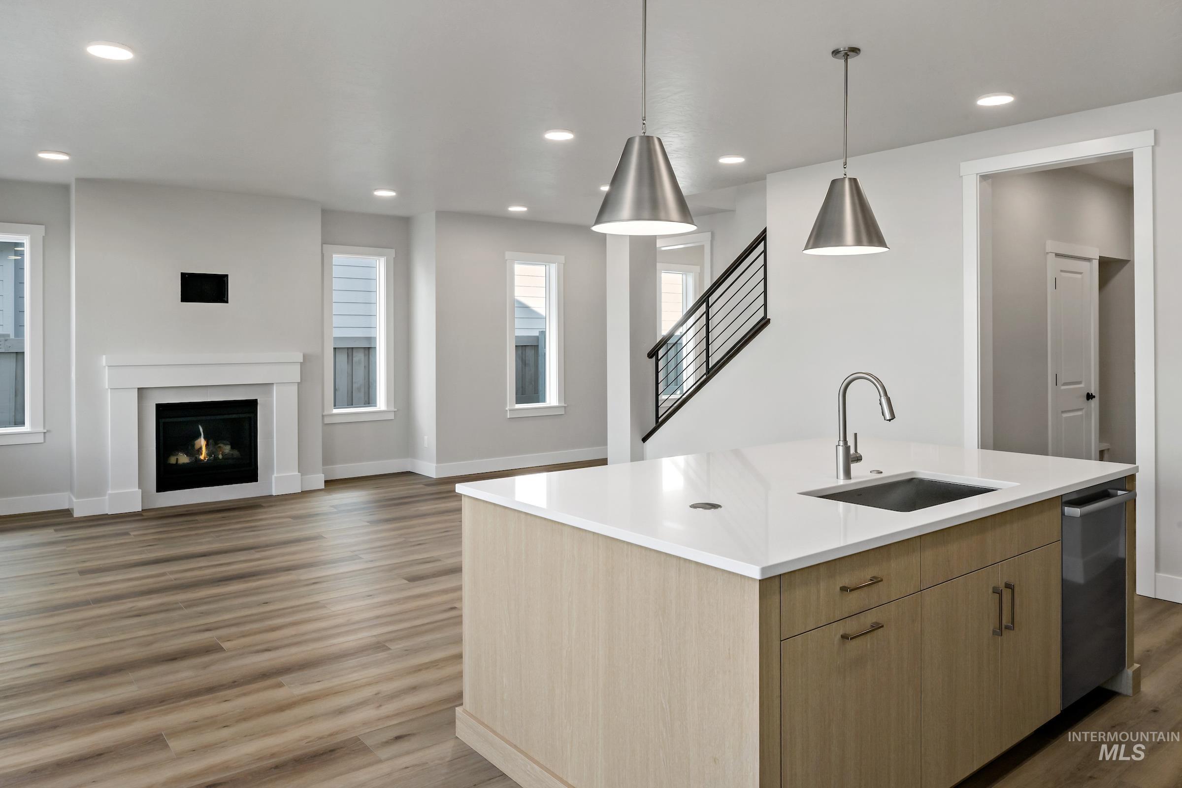 10236 Davies Street, Nampa, Idaho 83687, 3 Bedrooms, 2.5 Bathrooms, Residential For Sale, Price $479,900,MLS 98962999