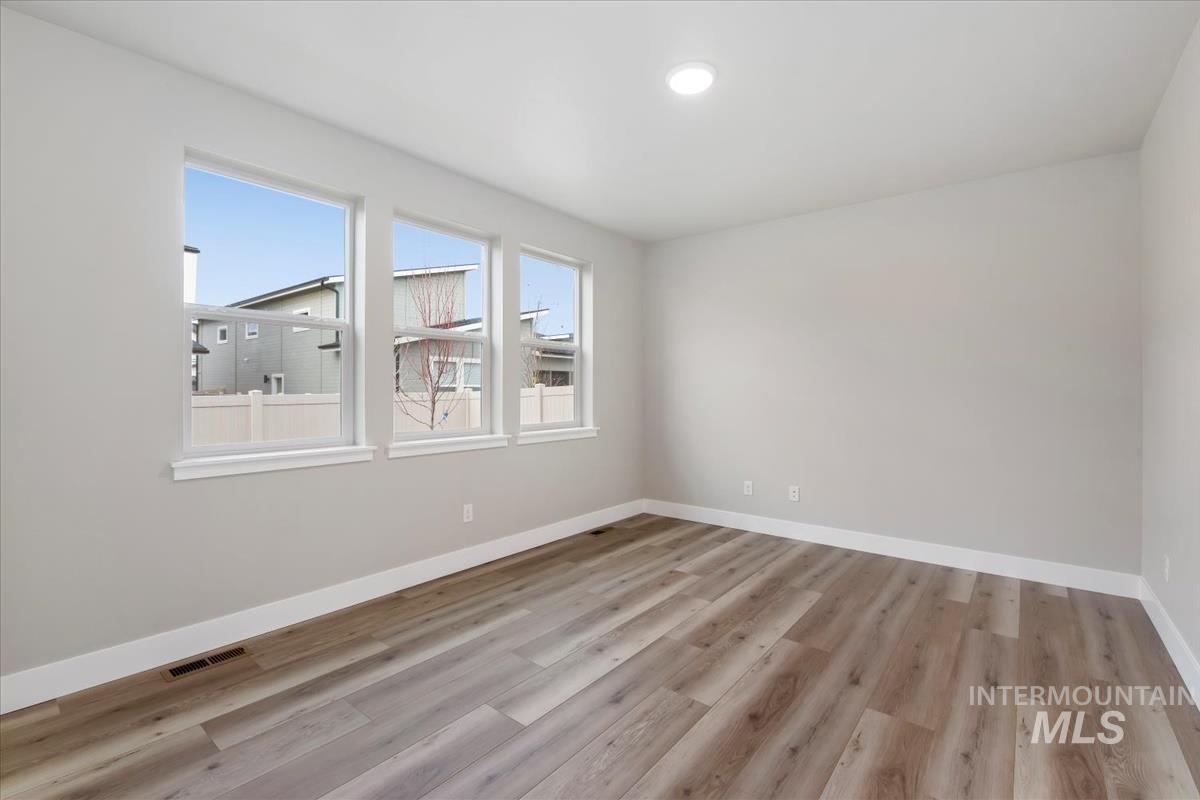 6151 S Corsican, Meridian, Idaho 83642, 3 Bedrooms, 2 Bathrooms, Residential For Sale, Price $649,900,MLS 98963008