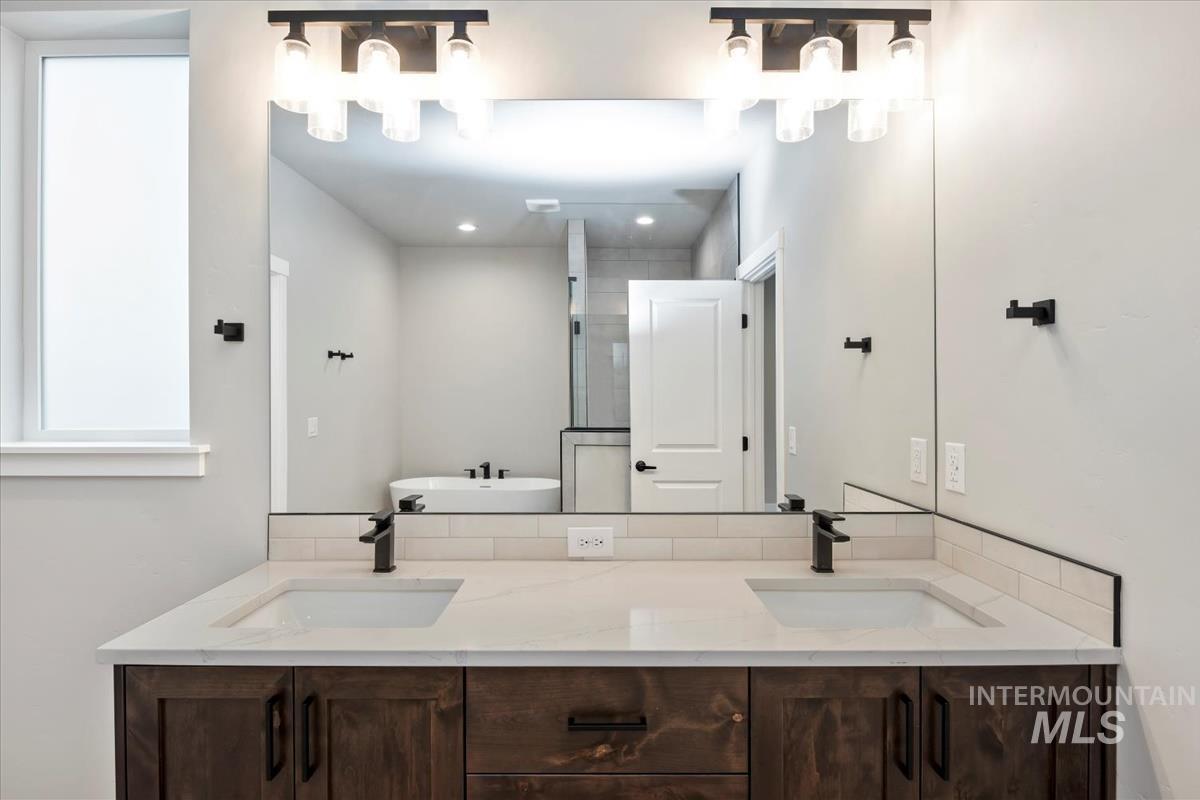 6151 S Corsican, Meridian, Idaho 83642, 3 Bedrooms, 2 Bathrooms, Residential For Sale, Price $649,900,MLS 98963008