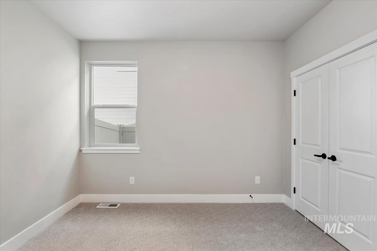 6151 S Corsican, Meridian, Idaho 83642, 3 Bedrooms, 2 Bathrooms, Residential For Sale, Price $649,900,MLS 98963008