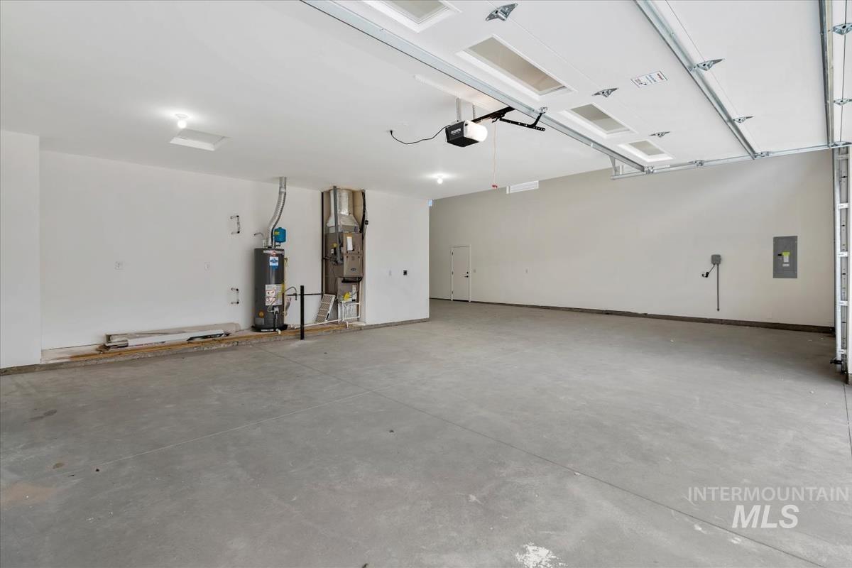 6151 S Corsican, Meridian, Idaho 83642, 3 Bedrooms, 2 Bathrooms, Residential For Sale, Price $649,900,MLS 98963008