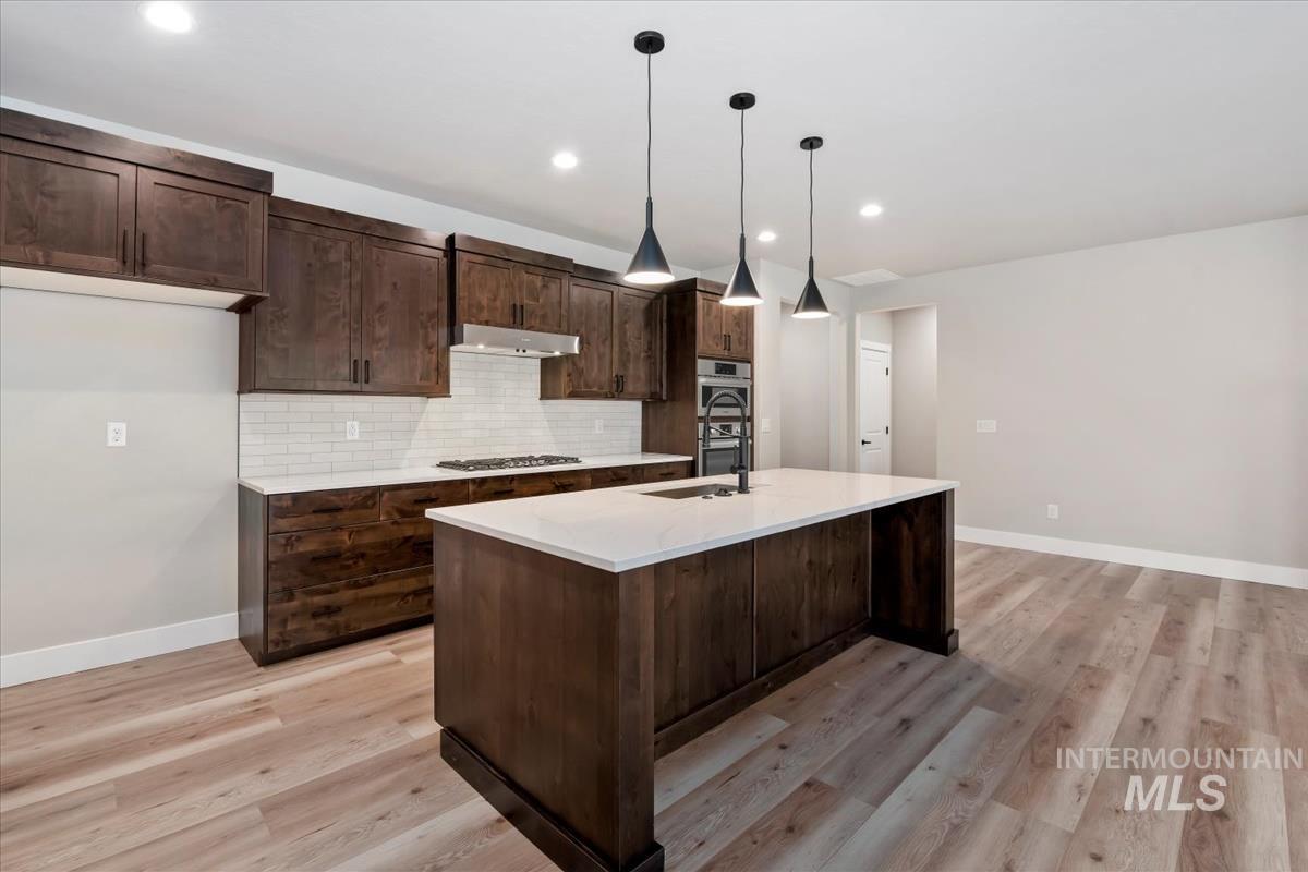 6151 S Corsican, Meridian, Idaho 83642, 3 Bedrooms, 2 Bathrooms, Residential For Sale, Price $649,900,MLS 98963008