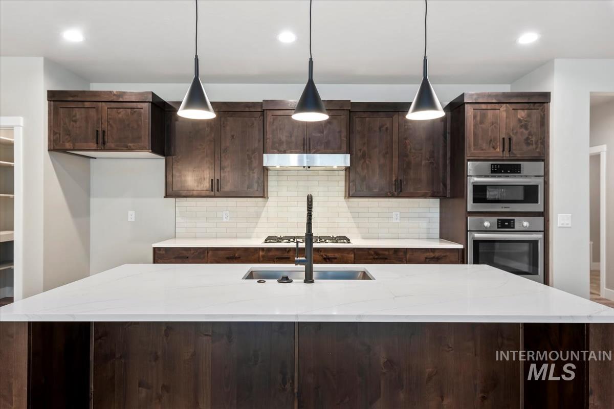 6151 S Corsican, Meridian, Idaho 83642, 3 Bedrooms, 2 Bathrooms, Residential For Sale, Price $649,900,MLS 98963008