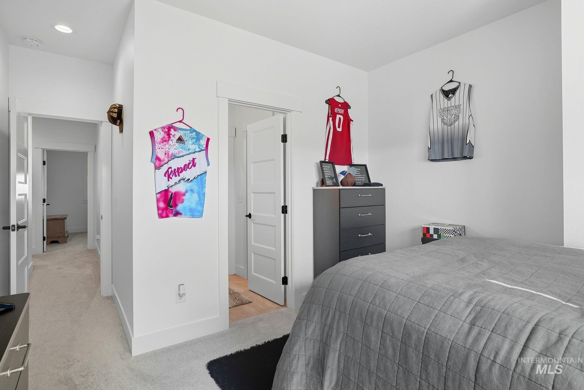 7774 Paddock Ln, Lewiston, Idaho 83501, 4 Bedrooms, 3.5 Bathrooms, Residential For Sale, Price $1,395,000,MLS 98963013