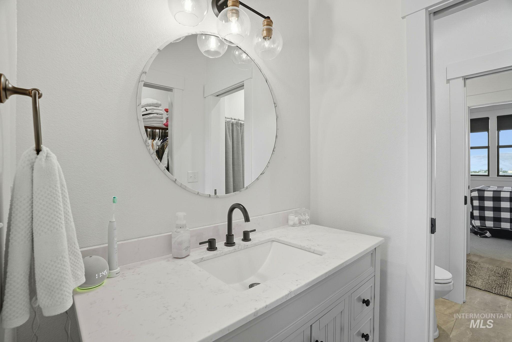 7774 Paddock Ln, Lewiston, Idaho 83501, 4 Bedrooms, 3.5 Bathrooms, Residential For Sale, Price $1,395,000,MLS 98963013