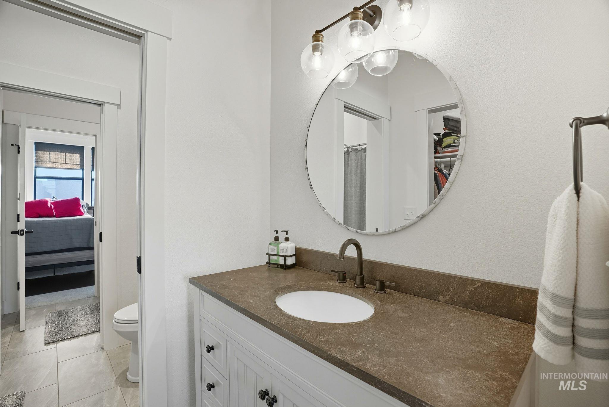 7774 Paddock Ln, Lewiston, Idaho 83501, 4 Bedrooms, 3.5 Bathrooms, Residential For Sale, Price $1,395,000, 98963013