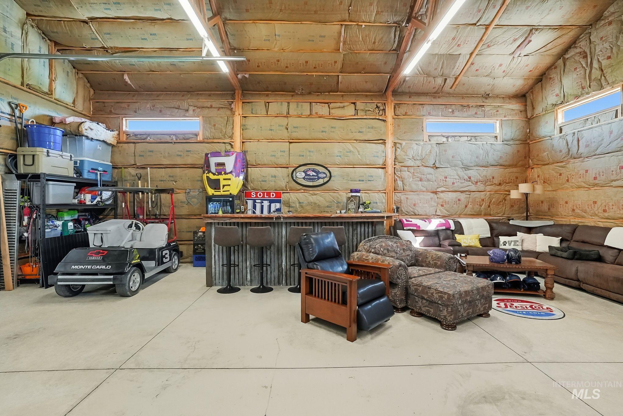 7774 Paddock Ln, Lewiston, Idaho 83501, 4 Bedrooms, 3.5 Bathrooms, Residential For Sale, Price $1,395,000,MLS 98963013