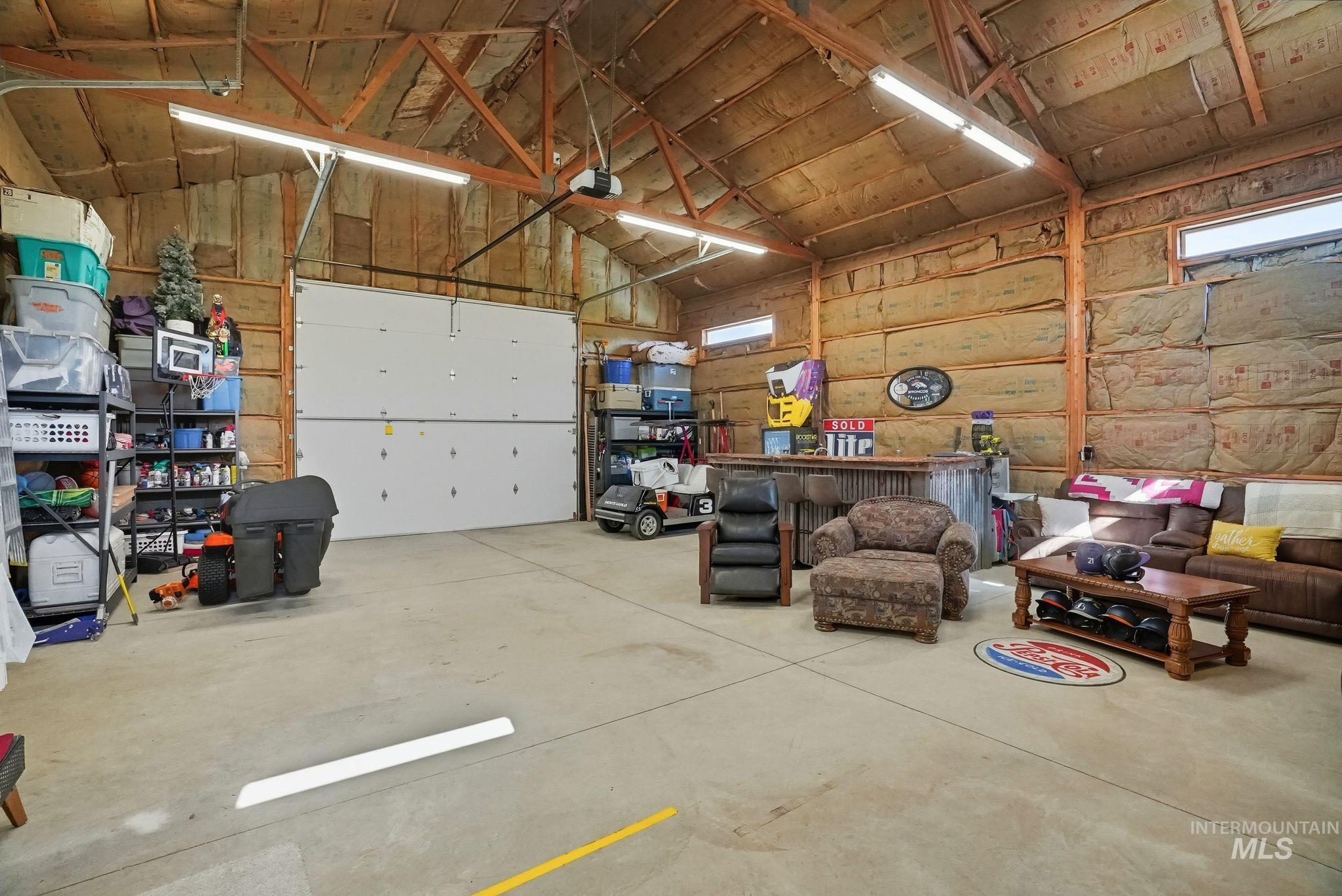 7774 Paddock Ln, Lewiston, Idaho 83501, 4 Bedrooms, 3.5 Bathrooms, Residential For Sale, Price $1,395,000,MLS 98963013