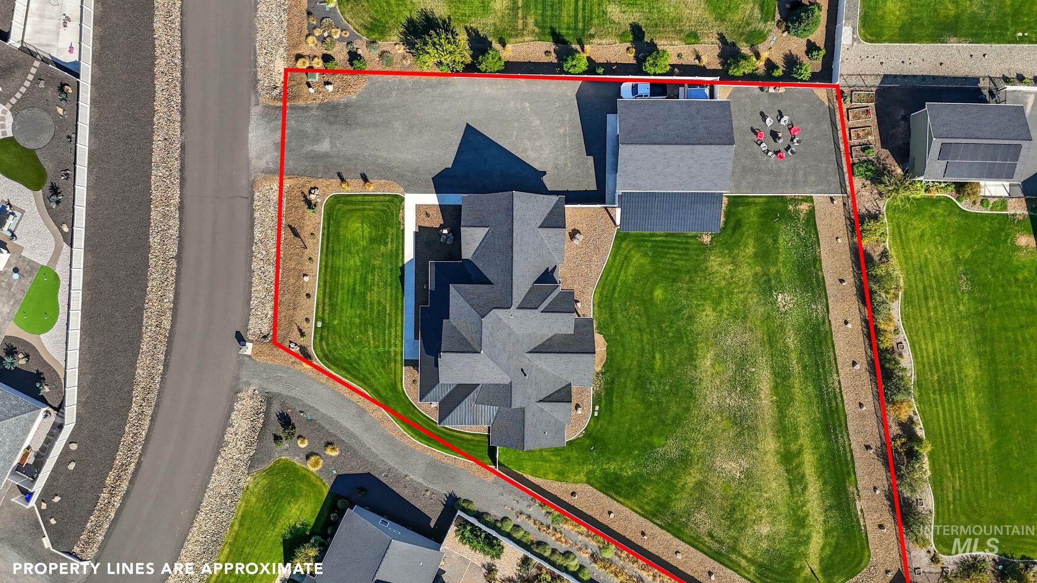 7774 Paddock Ln, Lewiston, Idaho 83501, 4 Bedrooms, 3.5 Bathrooms, Residential For Sale, Price $1,395,000,MLS 98963013