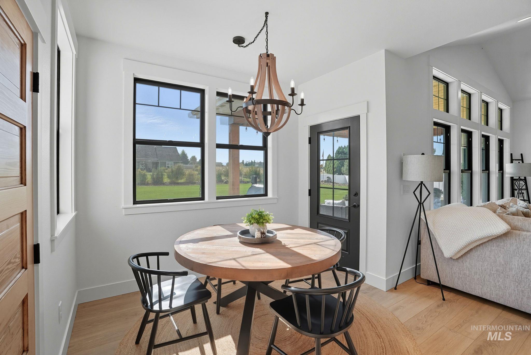 7774 Paddock Ln, Lewiston, Idaho 83501, 4 Bedrooms, 3.5 Bathrooms, Residential For Sale, Price $1,395,000, 98963013