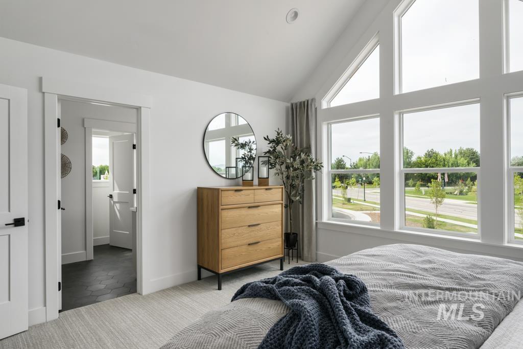 2050 W Freya Ct, Eagle, Idaho 83616, 3 Bedrooms, 3 Bathrooms, Residential For Sale, Price $519,900,MLS 98963019