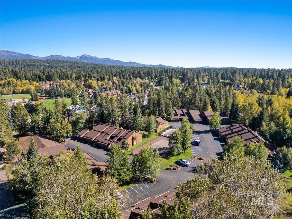 1630 Davis Ave, McCall, Idaho 83638, 2 Bedrooms, 1 Bathroom, Residential For Sale, Price $407,000,MLS 98963033