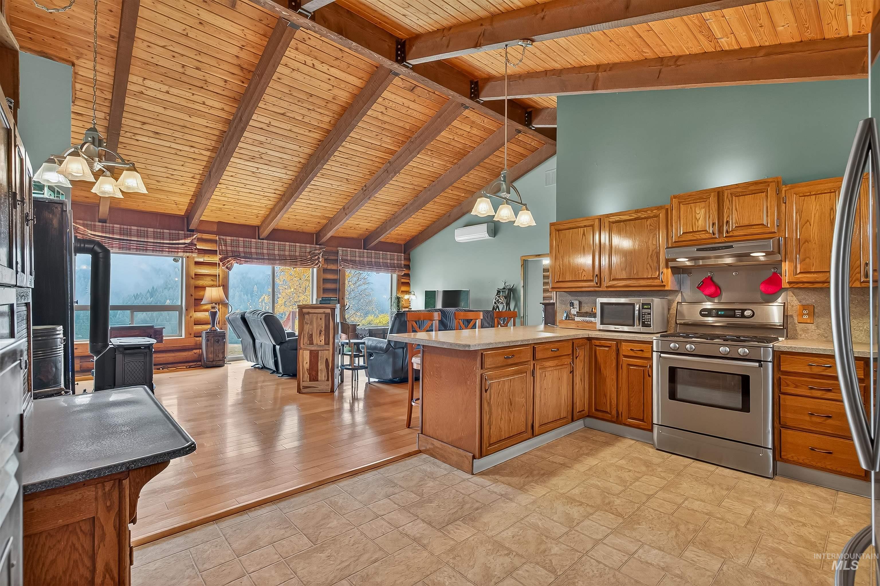 1383 Cedar Ridge Rd, Kendrick, Idaho 83537, 3 Bedrooms, 2 Bathrooms, Residential For Sale, Price $660,000,MLS 98963047