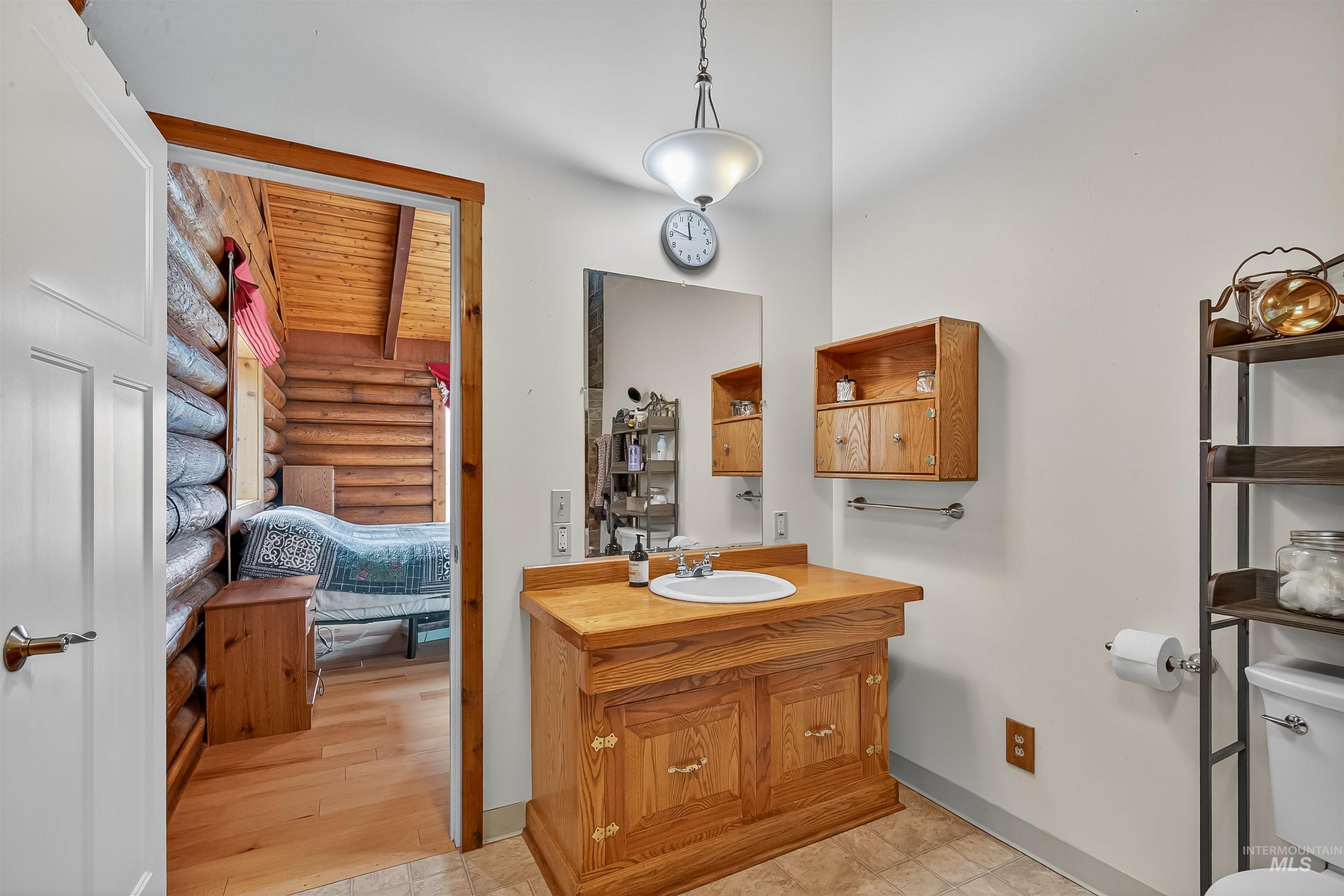 1383 Cedar Ridge Rd, Kendrick, Idaho 83537, 3 Bedrooms, 2 Bathrooms, Residential For Sale, Price $660,000,MLS 98963047