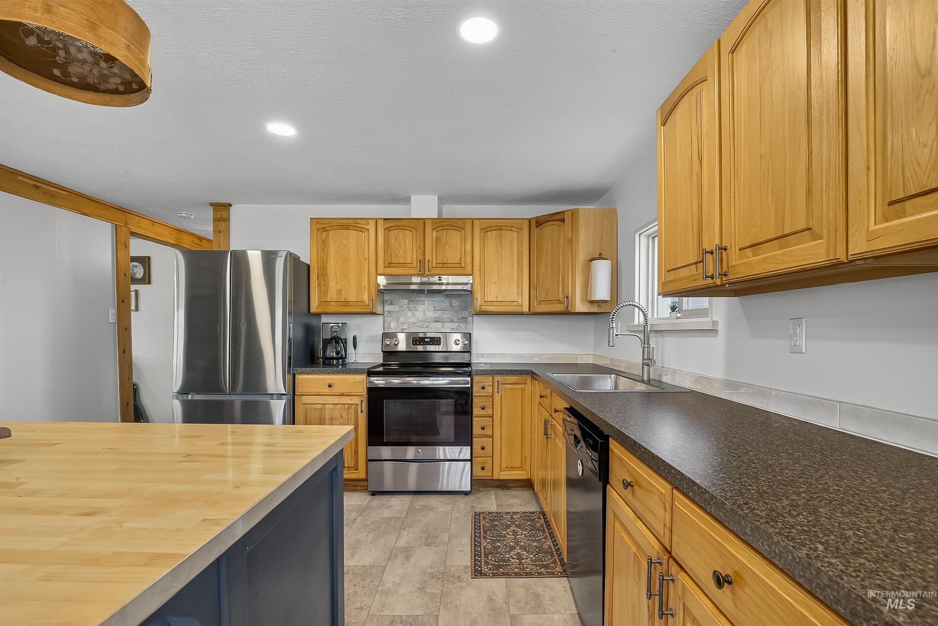 2157 Luke's Gulch Rd., Stites, Idaho 83552, 4 Bedrooms, 2 Bathrooms, Residential For Sale, Price $614,500,MLS 98963060