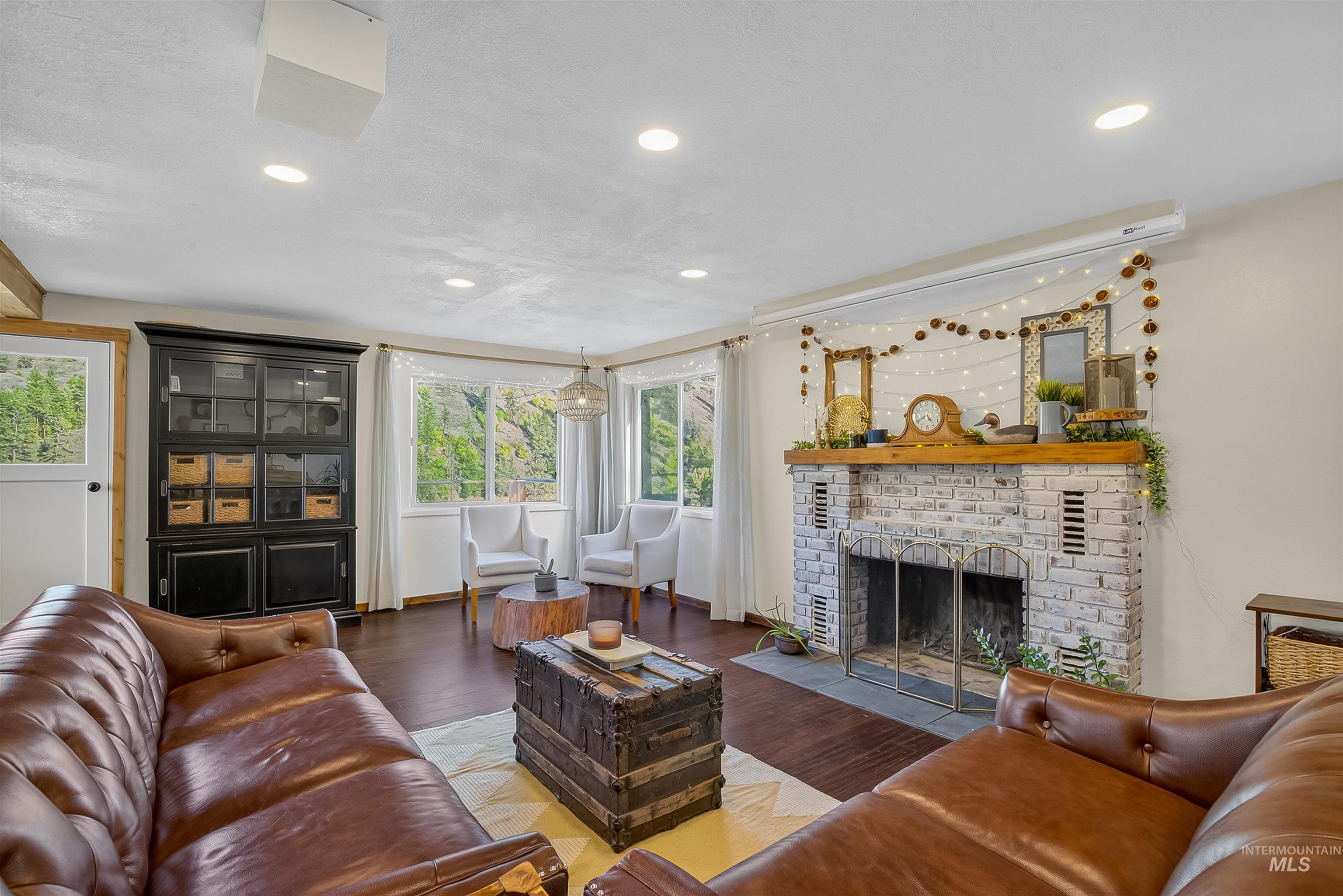 2157 Luke's Gulch Rd., Stites, Idaho 83552, 4 Bedrooms, 2 Bathrooms, Residential For Sale, Price $614,500,MLS 98963060