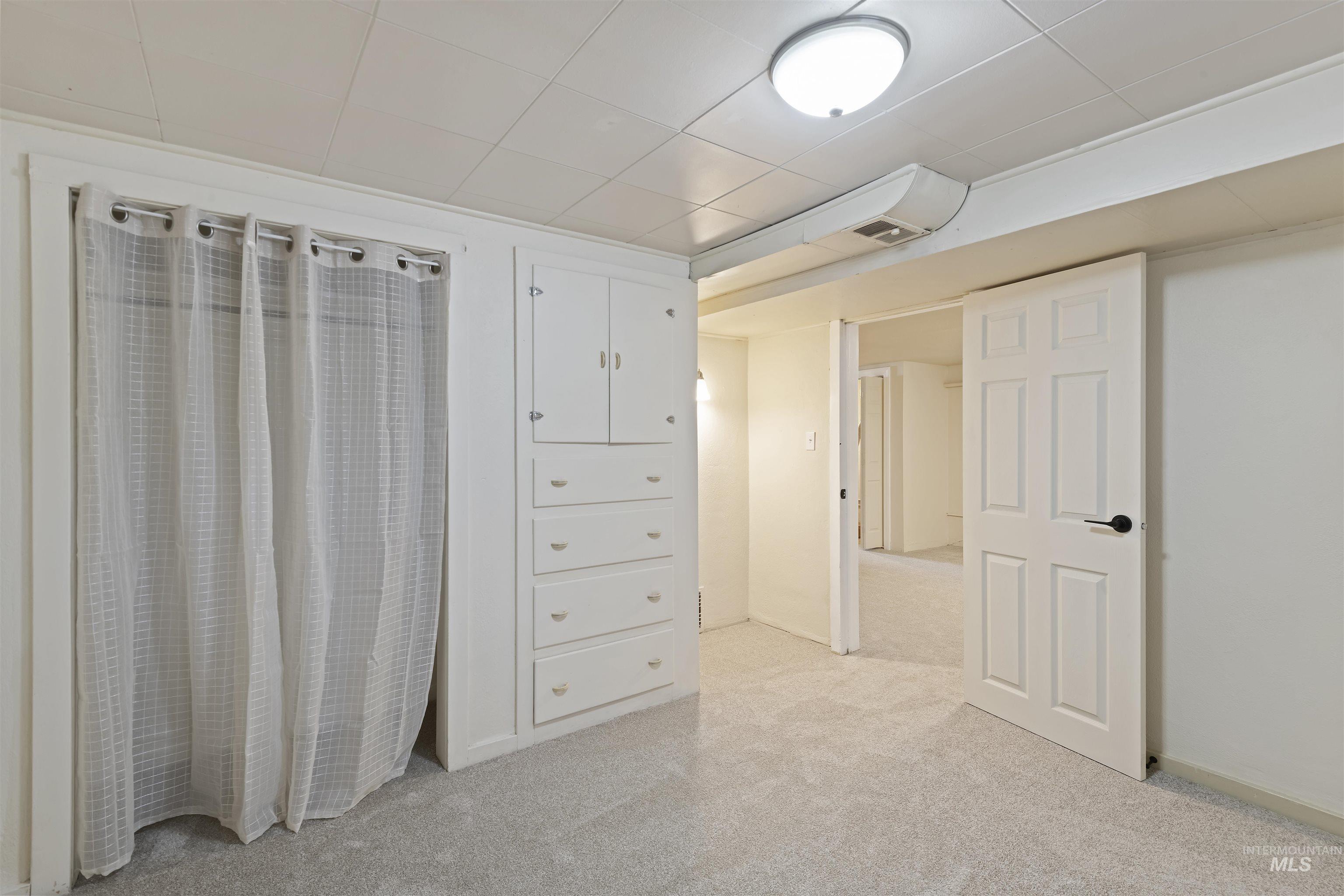 1803 S Arcadia, Boise, Idaho 83705, 4 Bedrooms, 2 Bathrooms, Residential For Sale, Price $449,900,MLS 98963083