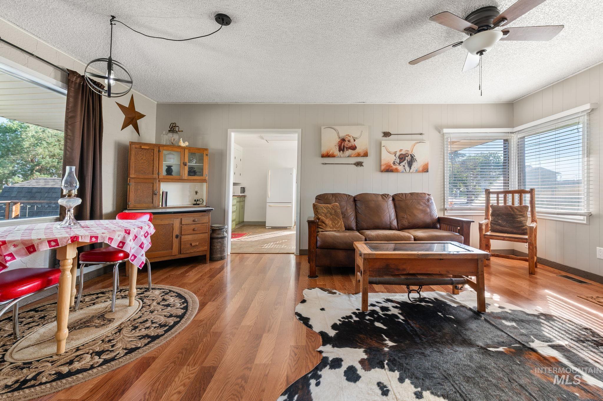 2208 4th Ave, Clarkston, Washington 99403, 3 Bedrooms, 1 Bathroom, Residential For Sale, Price $334,000,MLS 98963093