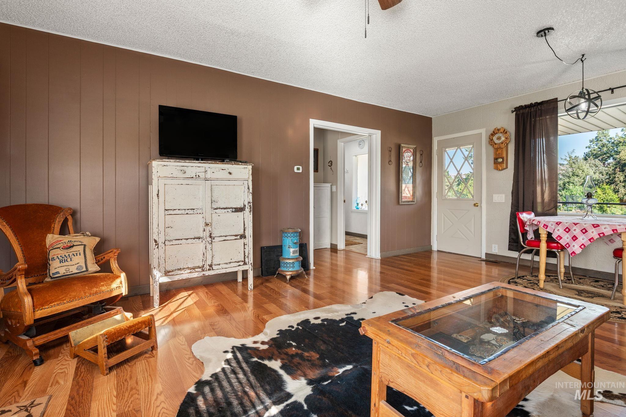 2208 4th Ave, Clarkston, Washington 99403, 3 Bedrooms, 1 Bathroom, Residential For Sale, Price $334,000,MLS 98963093