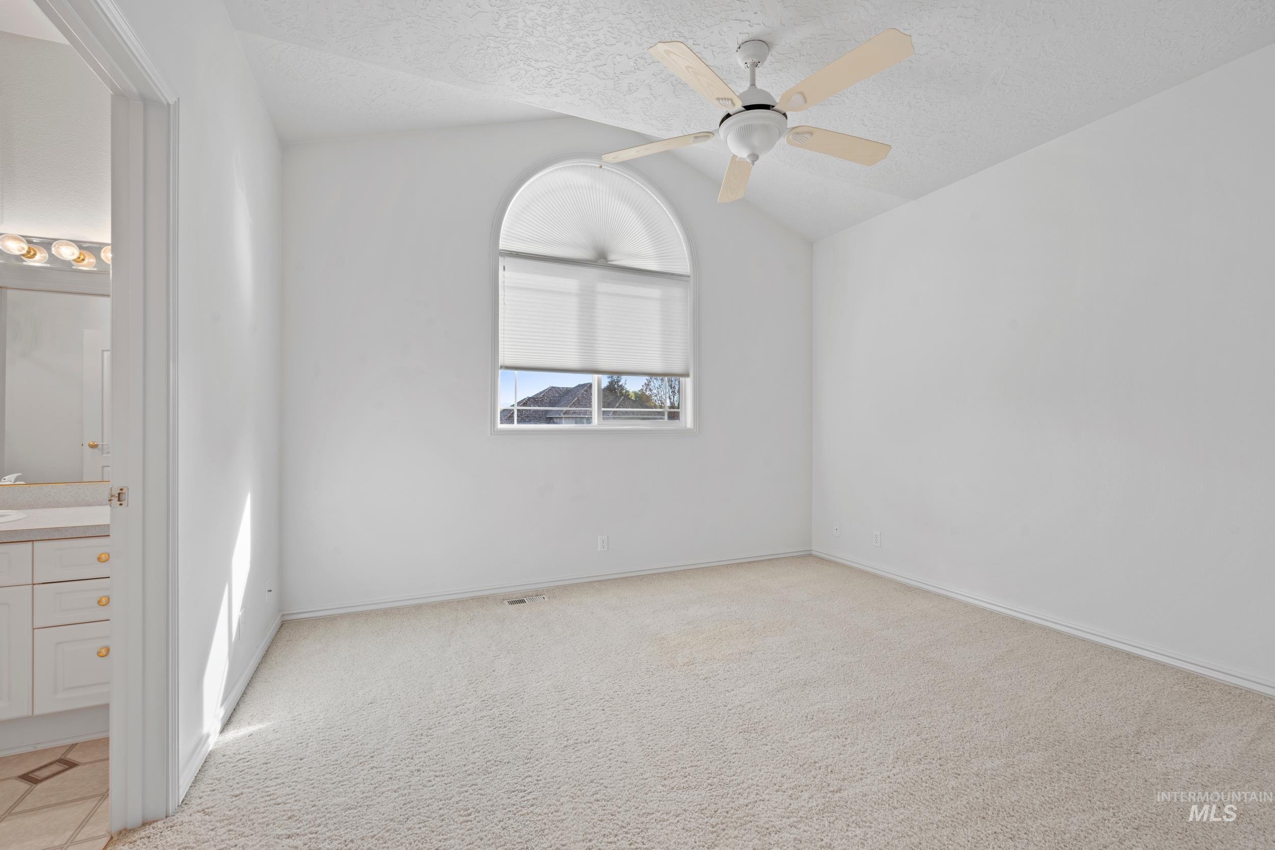 2615 SE 5th Way, Meridian, Idaho 83642-7411, 4 Bedrooms, 3 Bathrooms, Residential For Sale, Price $749,900,MLS 98963098