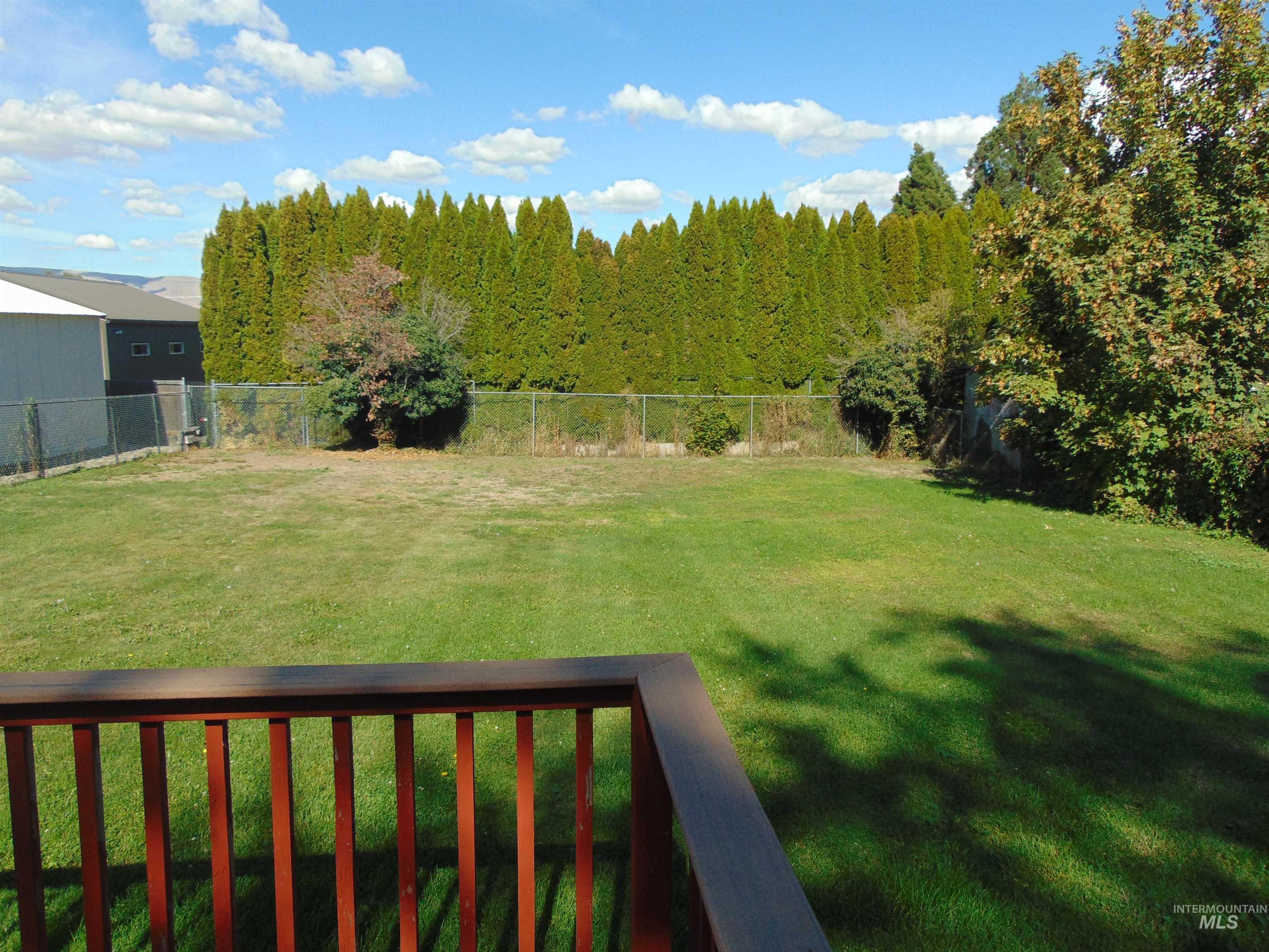 811 Park Dr, Lewiston, Idaho 83501, 3 Bedrooms, 1 Bathroom, Residential For Sale, Price $309,000,MLS 98963104