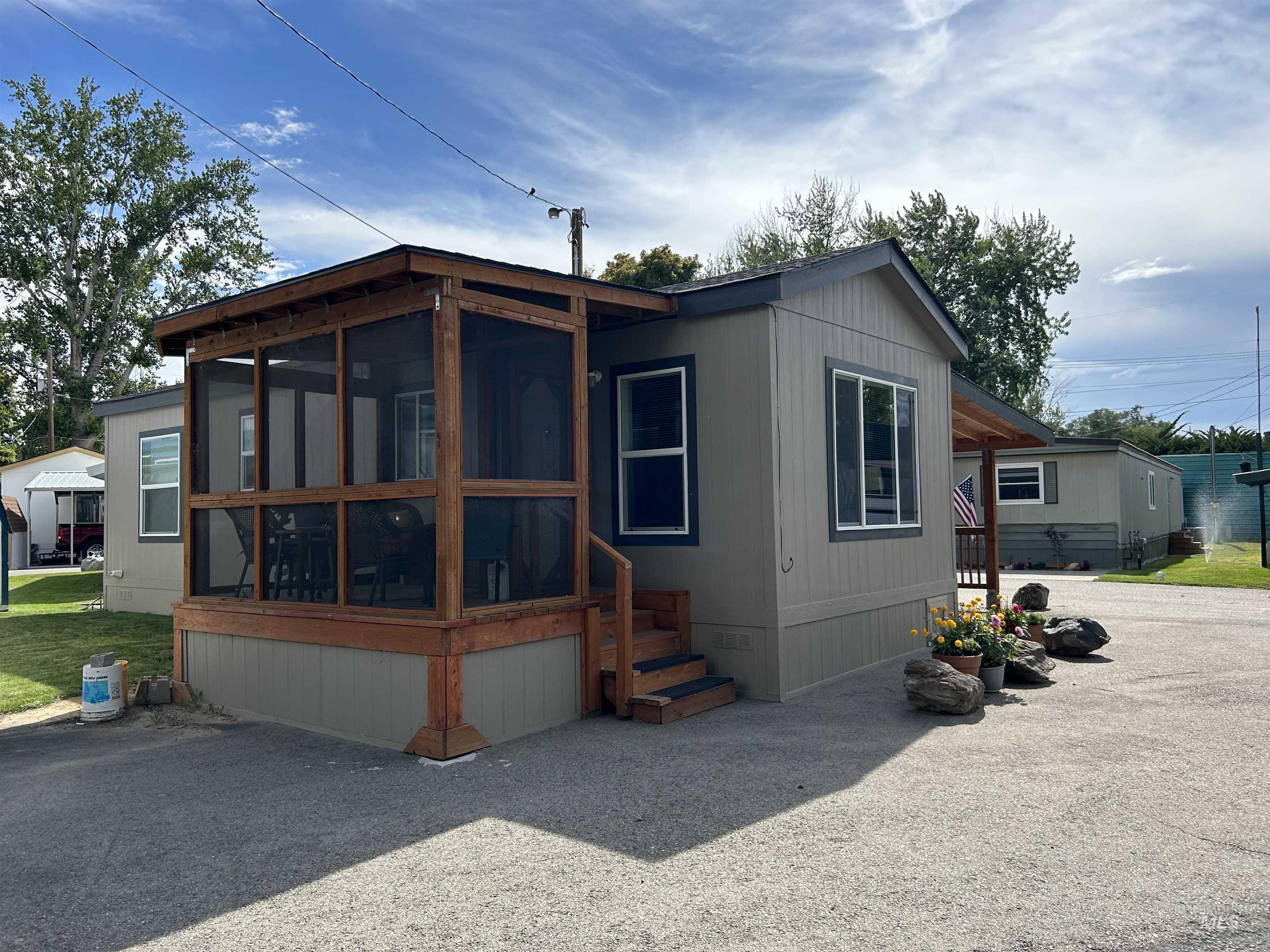 3100 Alden RD. Trlr 8, Fruitland, Idaho 83619, 1 Bedroom, 1 Bathroom, Residential For Sale, Price $89,000, 98963109