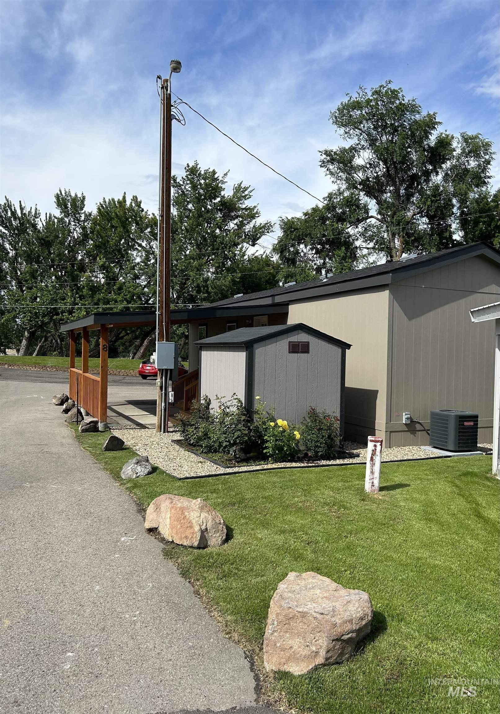 3100 Alden RD. Trlr 8, Fruitland, Idaho 83619, 1 Bedroom, 1 Bathroom, Residential For Sale, Price $89,000, 98963109