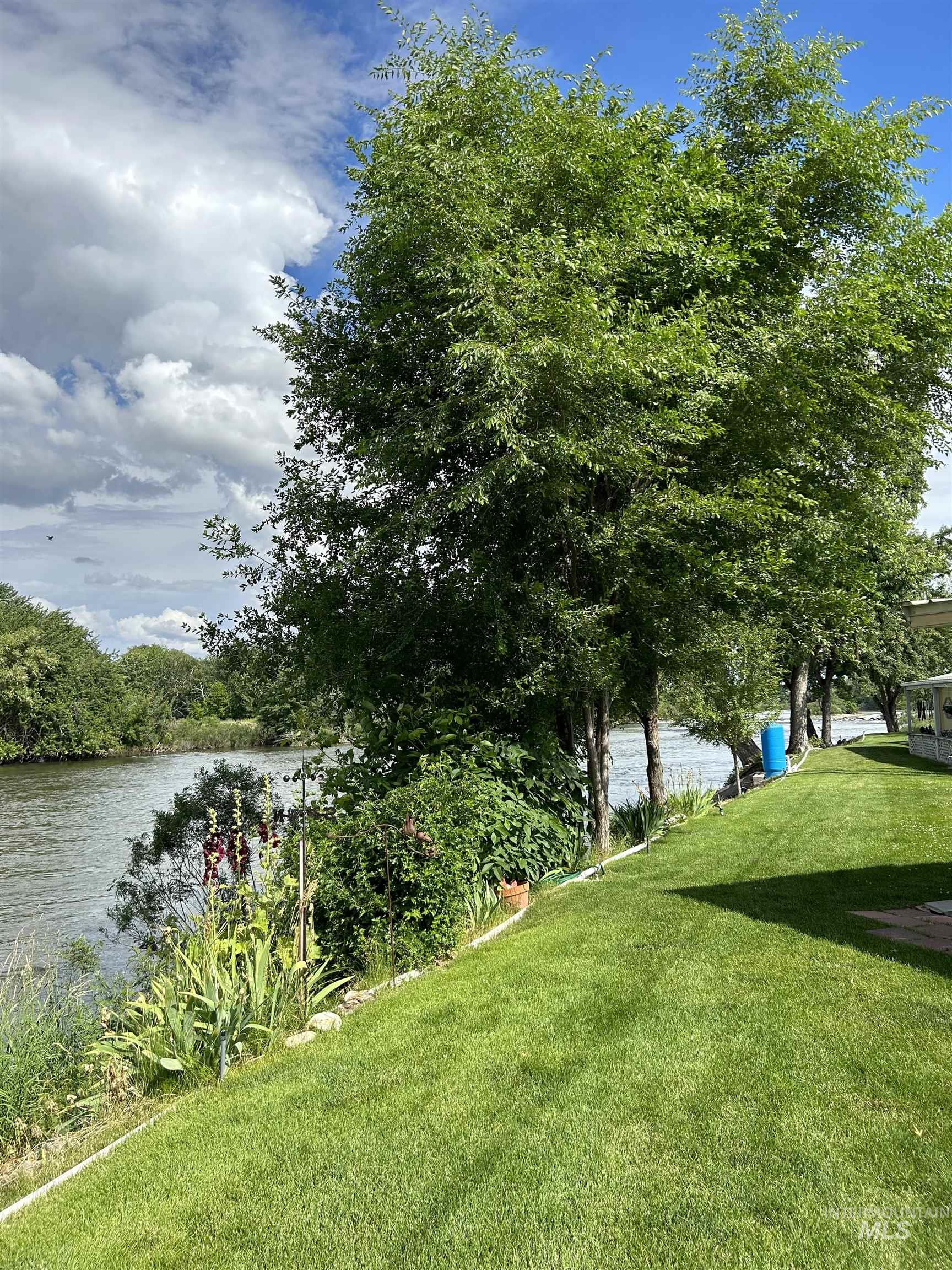 3100 Alden RD. Trlr 8, Fruitland, Idaho 83619, 1 Bedroom, 1 Bathroom, Residential For Sale, Price $89,000, 98963109