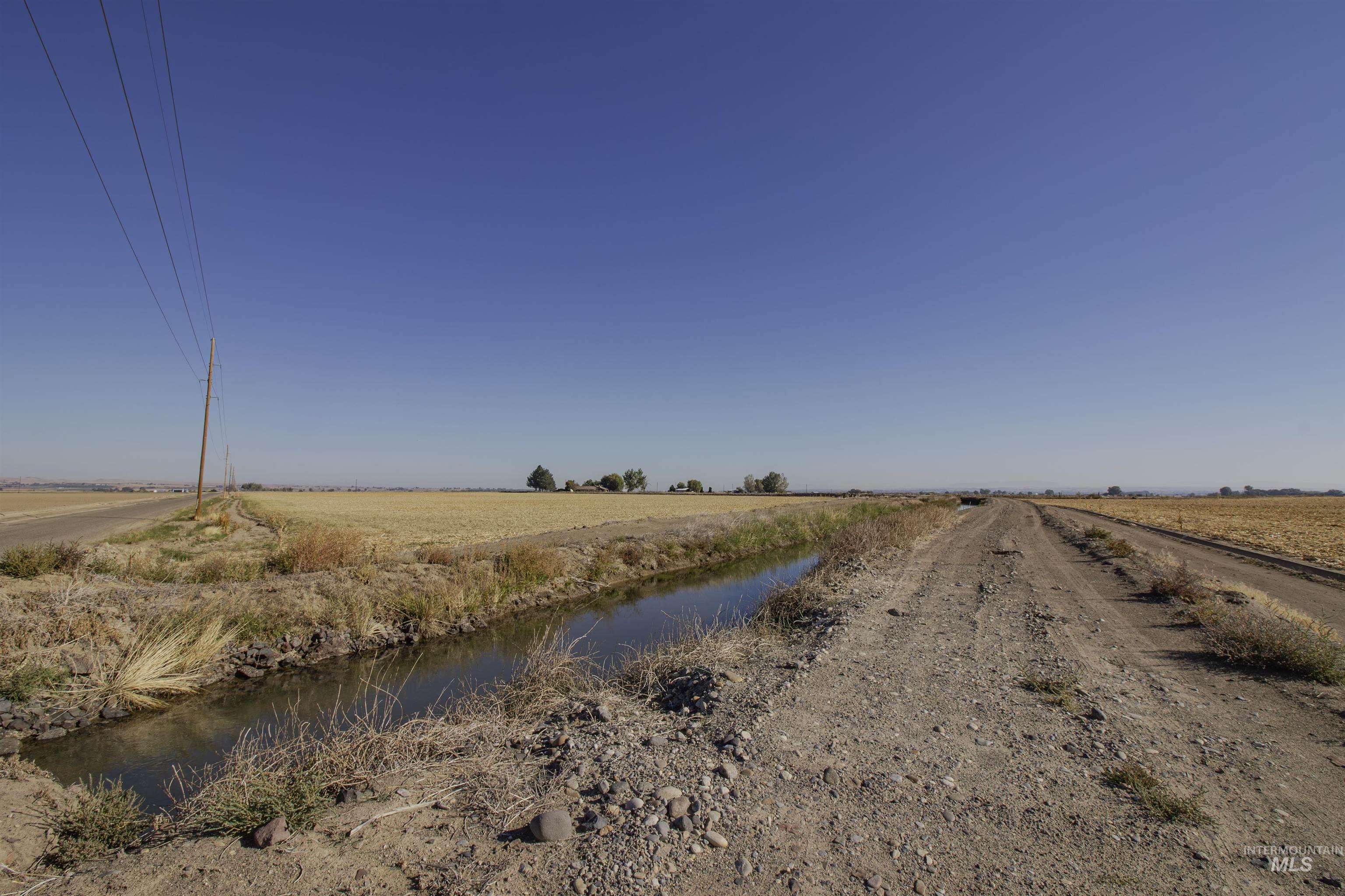 887 Overstreet Road, Nyssa, Oregon 97913, 3 Bedrooms, 2.5 Bathrooms, Farm & Ranch For Sale, Price $1,250,000, 98963110
