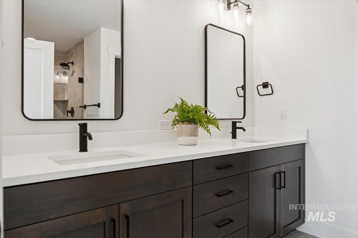 2046 W Freya Ct, Eagle, Idaho 83616, 3 Bedrooms, 2.5 Bathrooms, Residential For Sale, Price $499,900,MLS 98963111