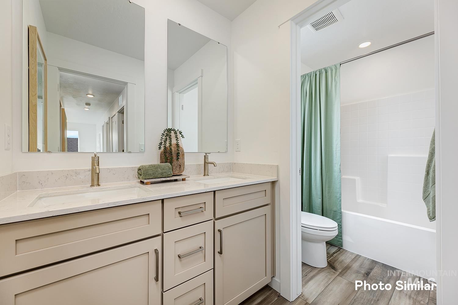 9145 W Inspirado St, Meridian, Idaho 83646, 3 Bedrooms, 2.5 Bathrooms, Residential For Sale, Price $475,400,MLS 98963124