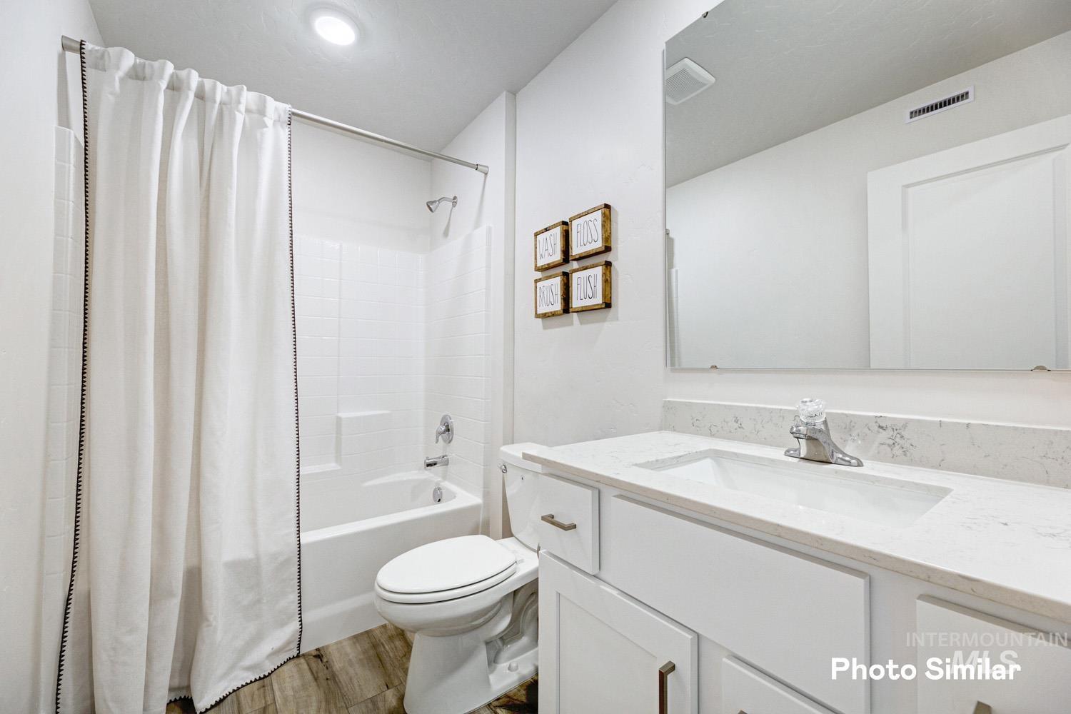 18482 N Sparkleberry Ave, Nampa, Idaho 83687, 4 Bedrooms, 2 Bathrooms, Residential For Sale, Price $427,000,MLS 98963138