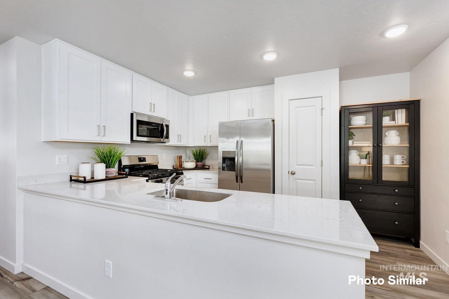 18482 N Sparkleberry Ave, Nampa, Idaho 83687, 4 Bedrooms, 2 Bathrooms, Residential For Sale, Price $427,000,MLS 98963138