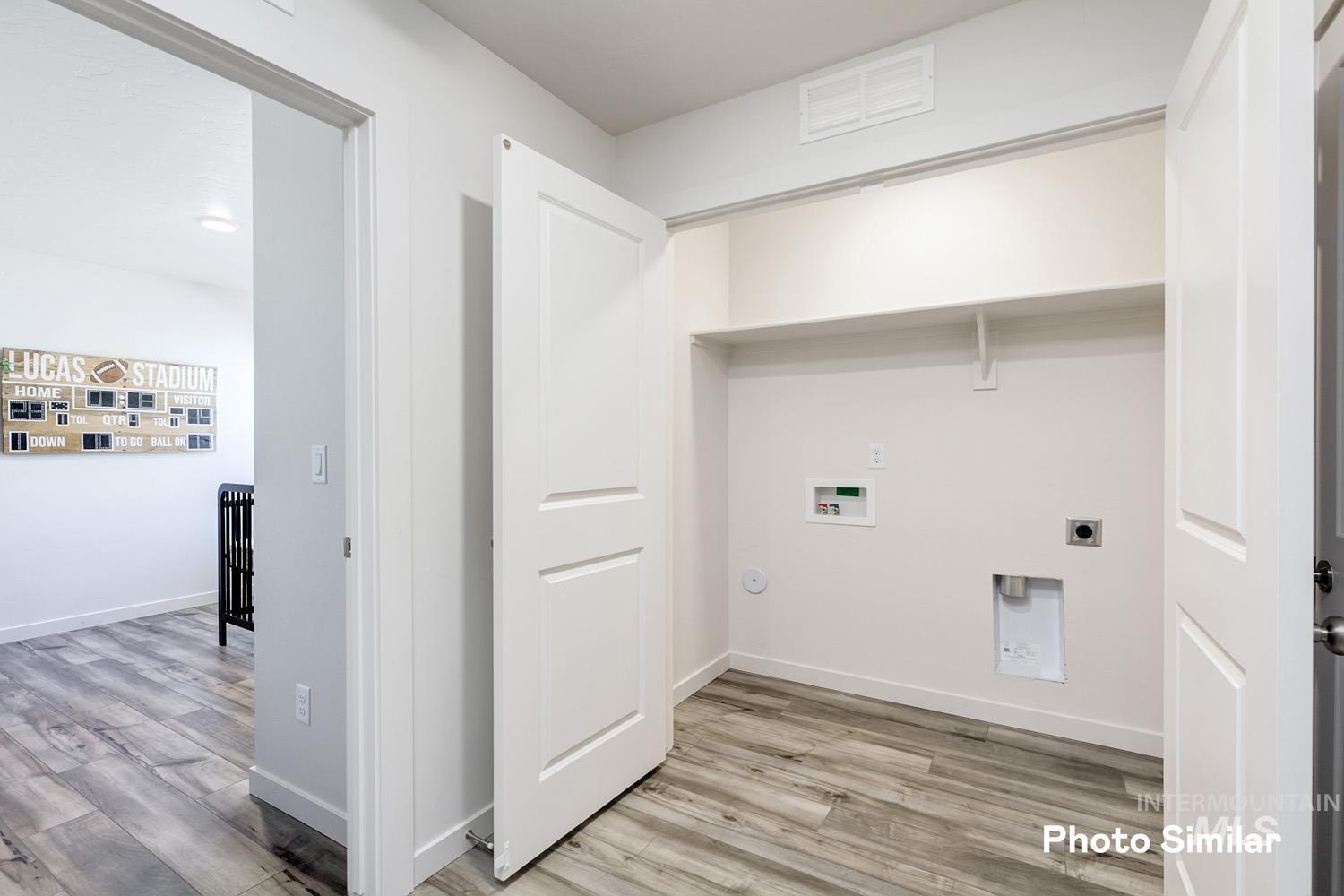 18482 N Sparkleberry Ave, Nampa, Idaho 83687, 4 Bedrooms, 2 Bathrooms, Residential For Sale, Price $407,000,MLS 98963138