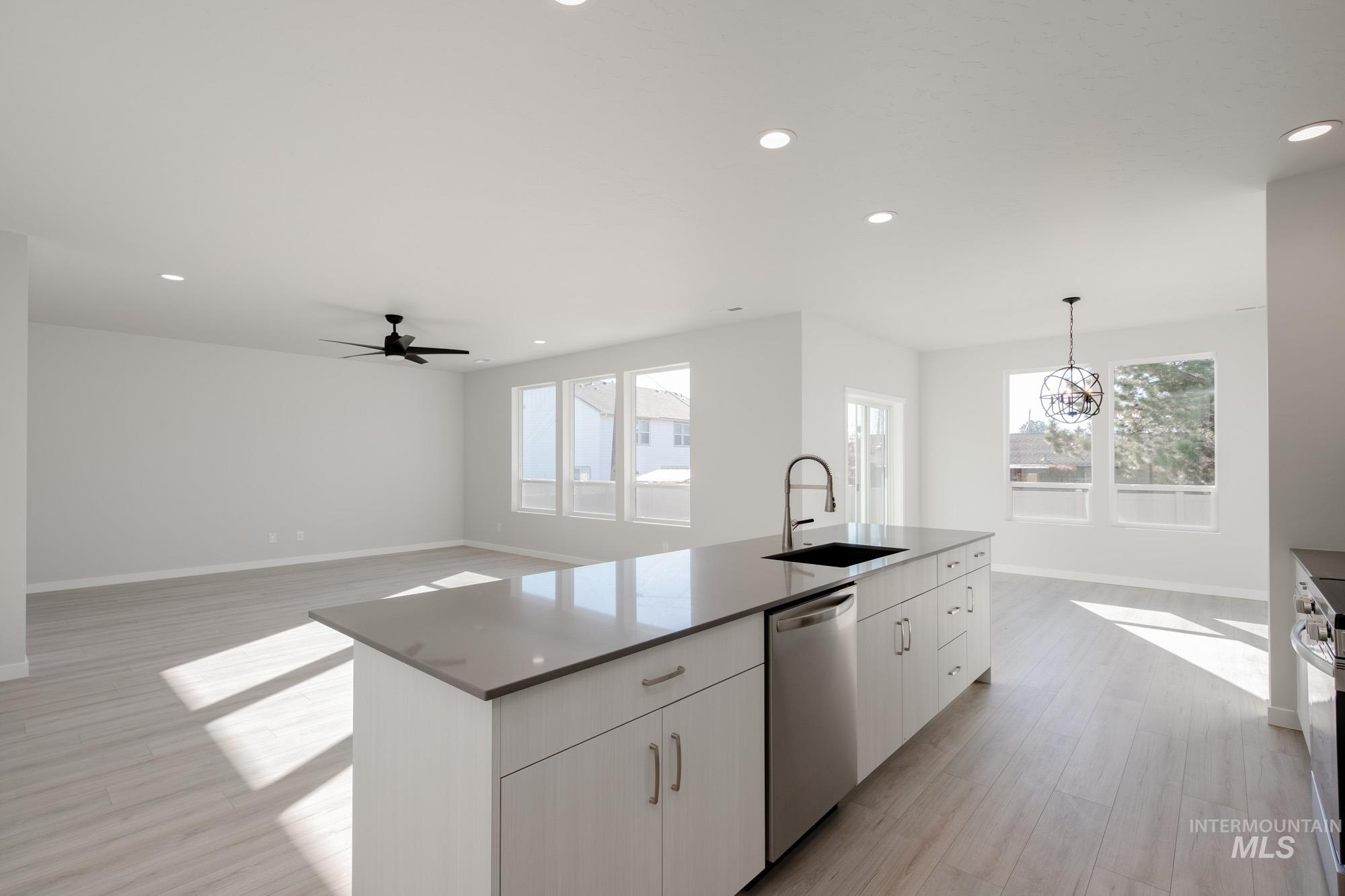 751 Strike Eagle St, Mountain Home, Idaho 83647, 4 Bedrooms, 2 Bathrooms, Residential For Sale, Price $449,990,MLS 98963152