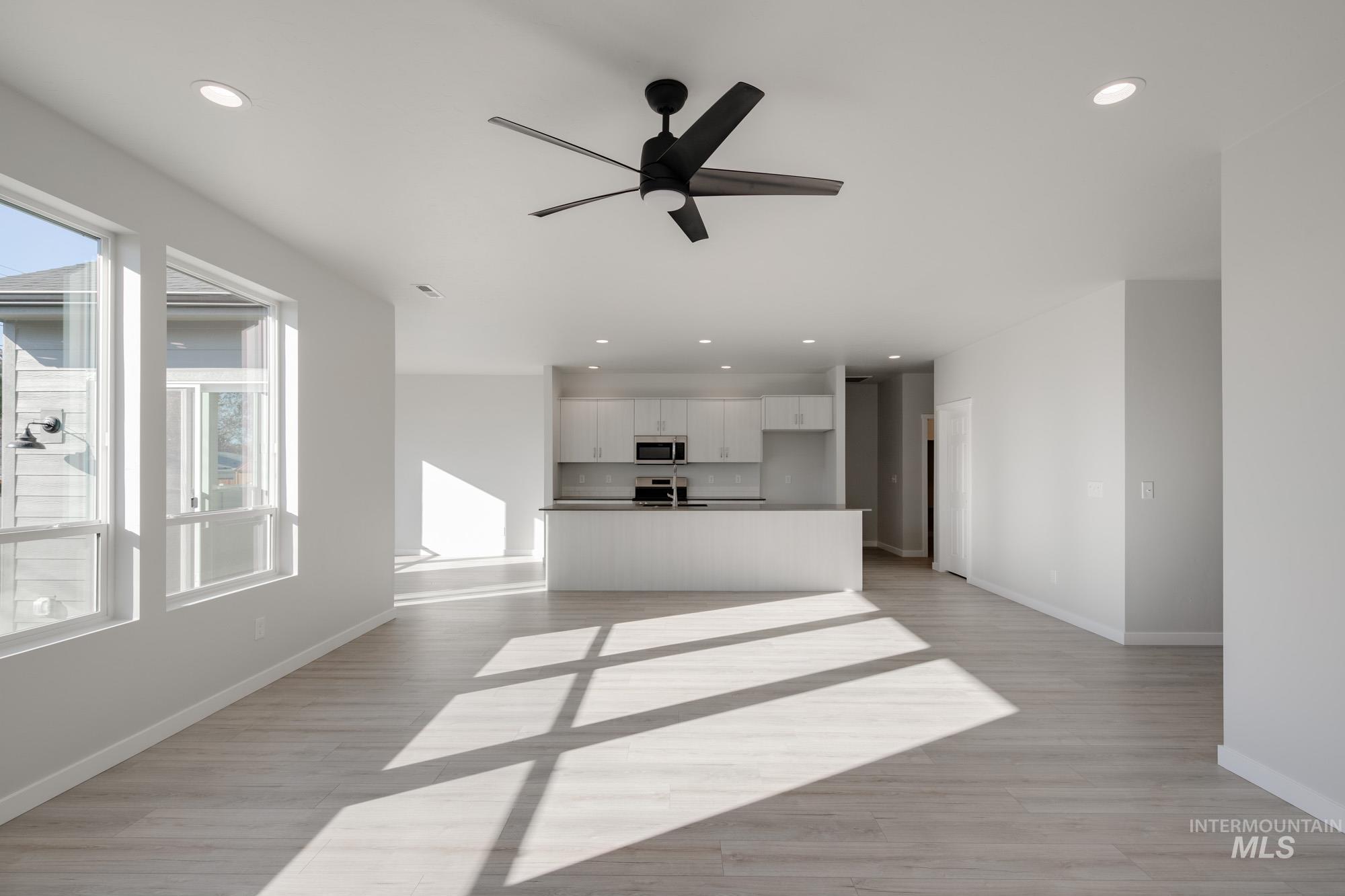 751 Strike Eagle St, Mountain Home, Idaho 83647, 4 Bedrooms, 2 Bathrooms, Residential For Sale, Price $449,990,MLS 98963152