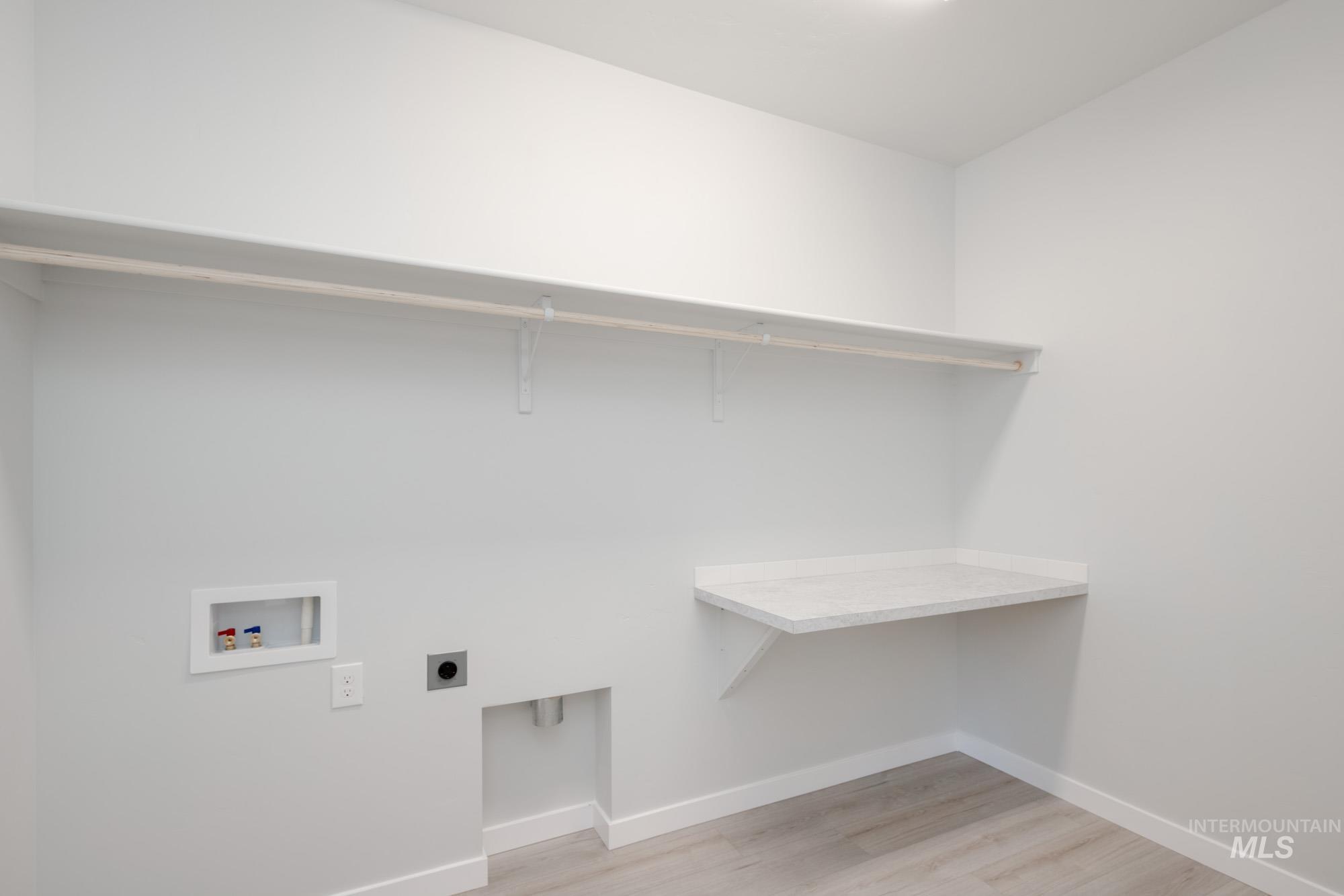 751 Strike Eagle St, Mountain Home, Idaho 83647, 4 Bedrooms, 2 Bathrooms, Residential For Sale, Price $449,990,MLS 98963152