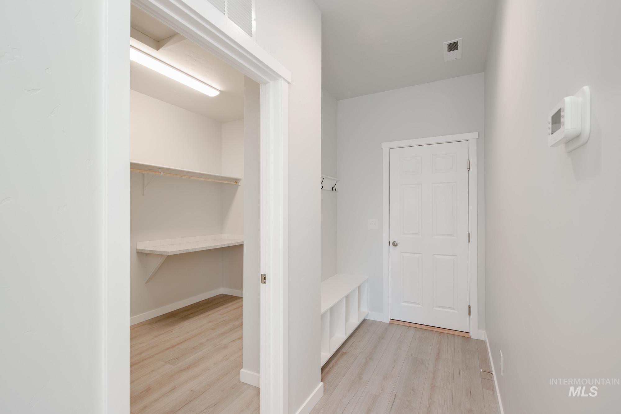 751 Strike Eagle St, Mountain Home, Idaho 83647, 4 Bedrooms, 2 Bathrooms, Residential For Sale, Price $449,990,MLS 98963152